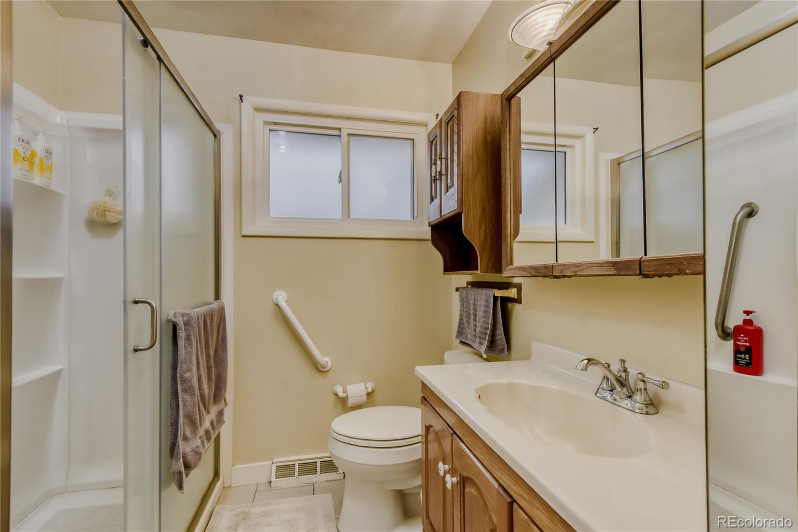 MLS Image #18 for 1620 s perry street,denver, Colorado