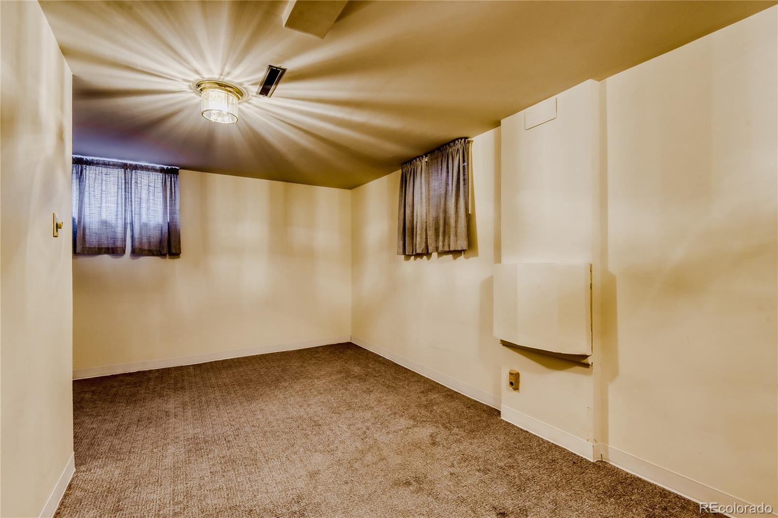 MLS Image #23 for 1620 s perry street,denver, Colorado