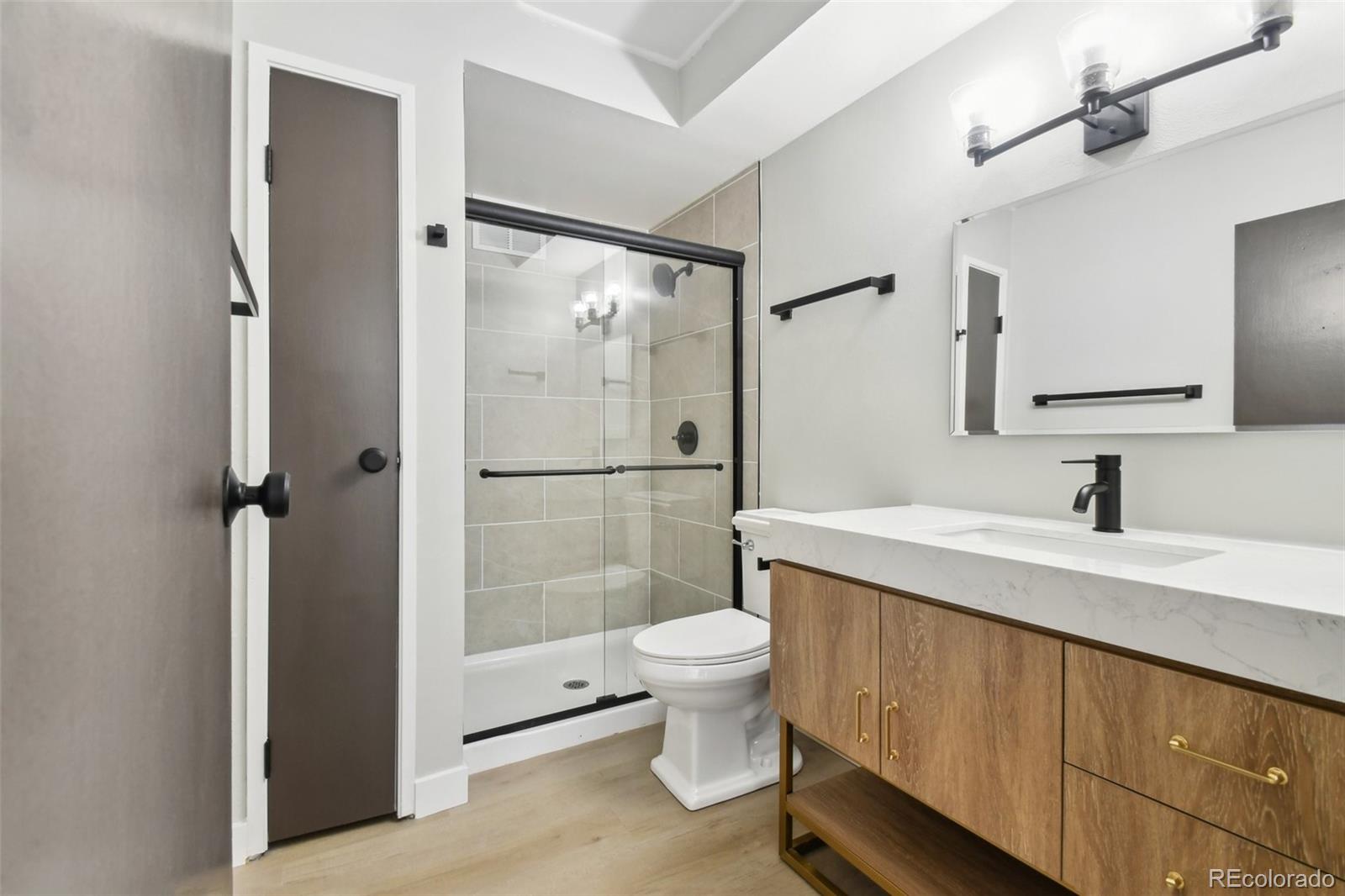 MLS Image #4 for 13635 e bates avenue,aurora, Colorado