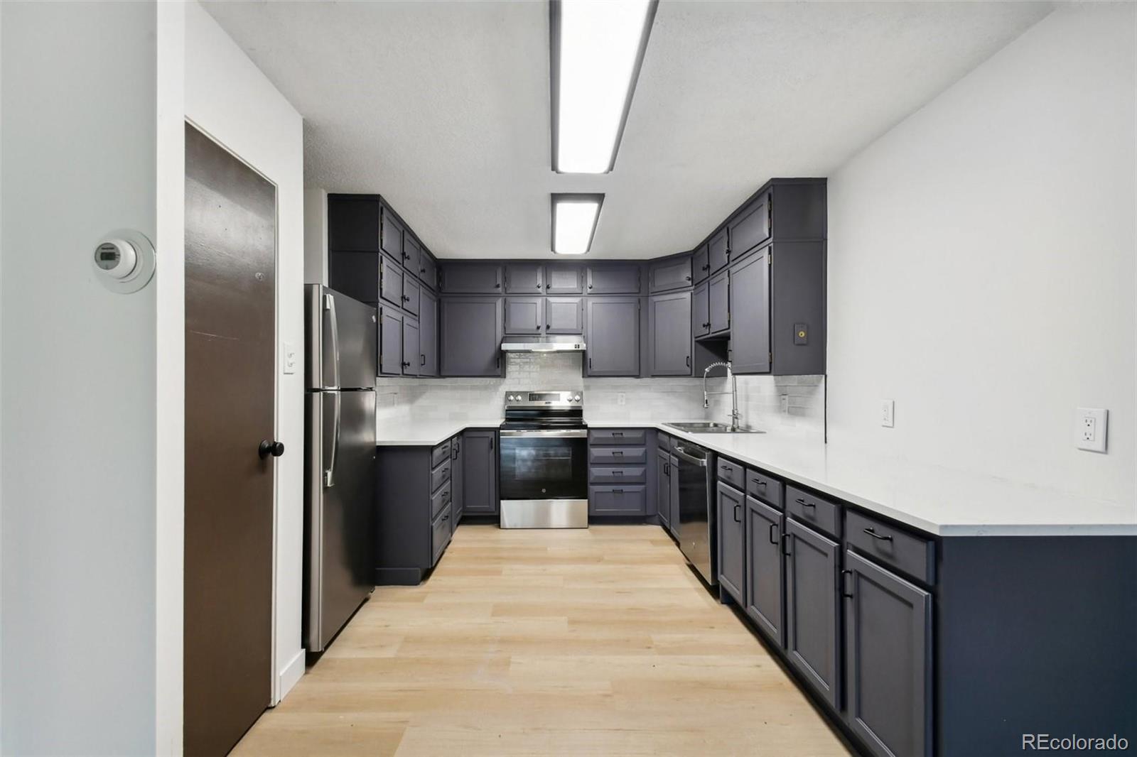 MLS Image #7 for 13635 e bates avenue,aurora, Colorado