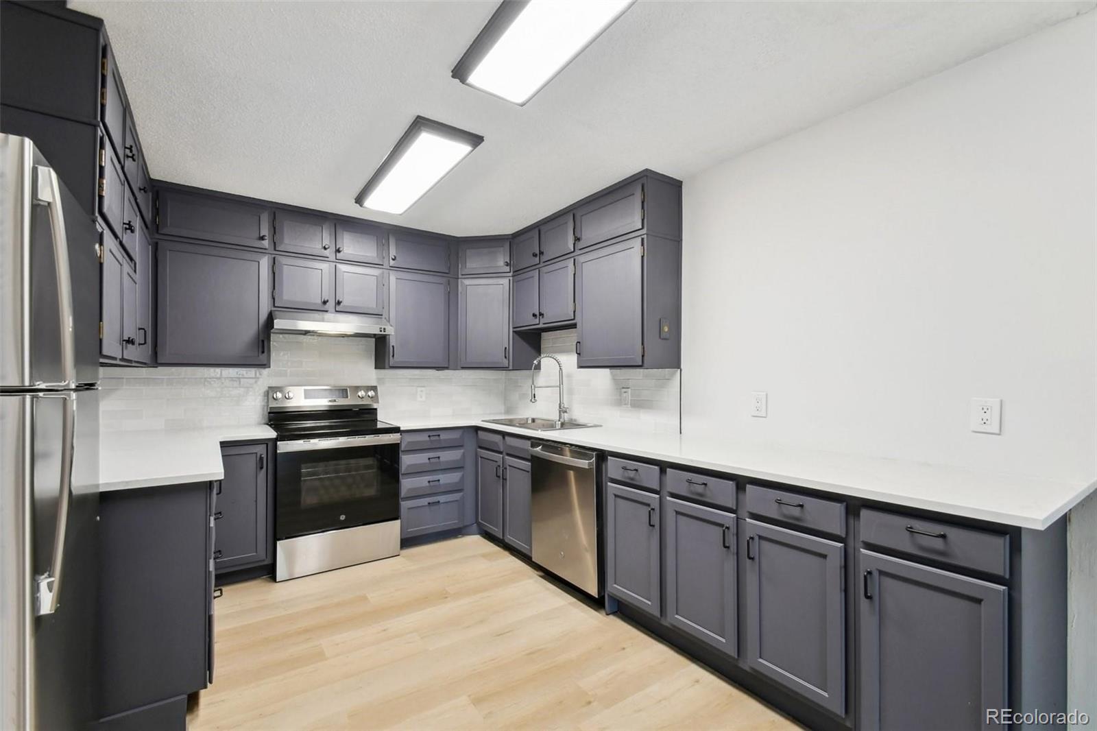 MLS Image #8 for 13635 e bates avenue,aurora, Colorado