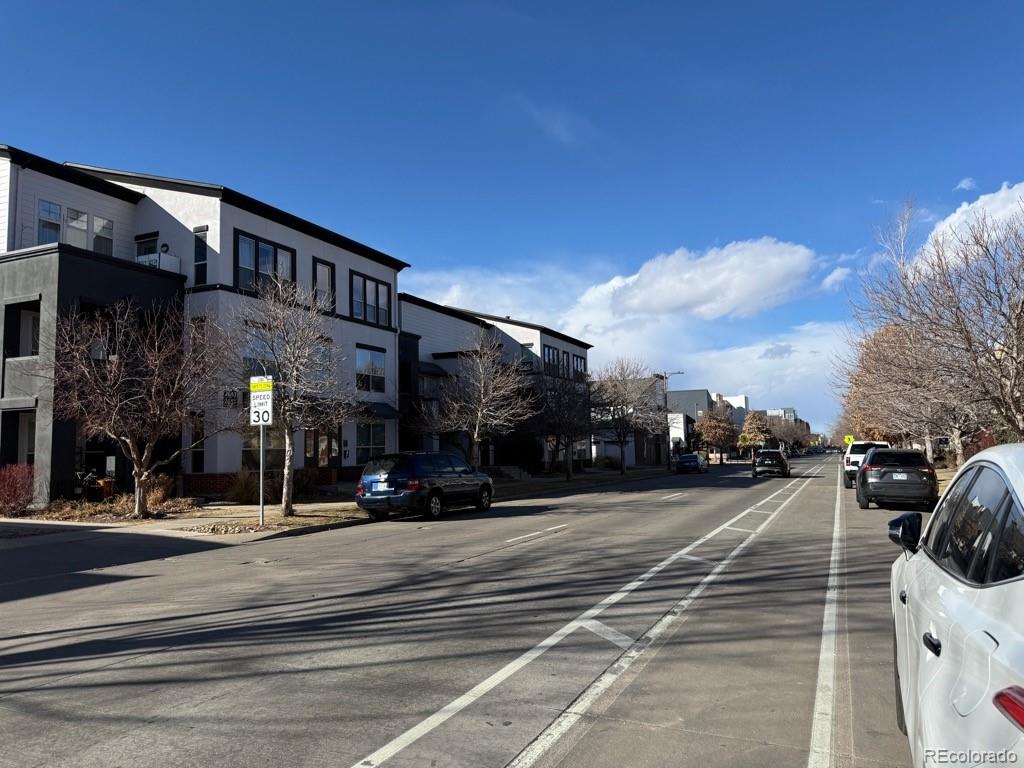 MLS Image #20 for 2678  syracuse street,denver, Colorado