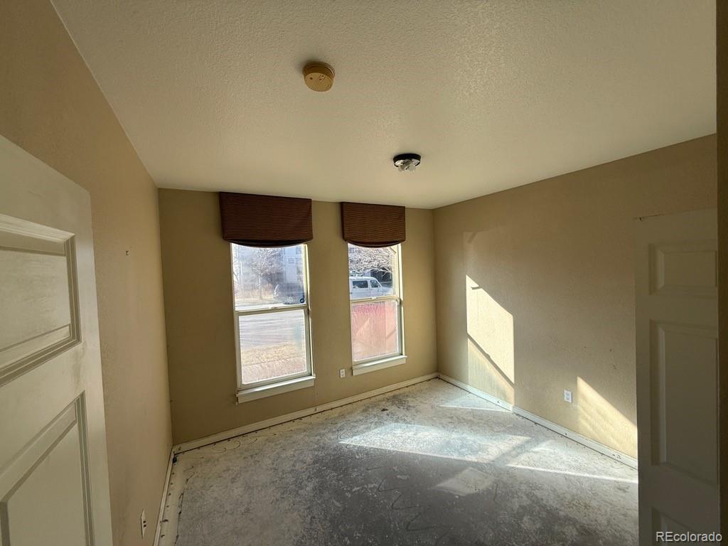 MLS Image #7 for 2678  syracuse street,denver, Colorado