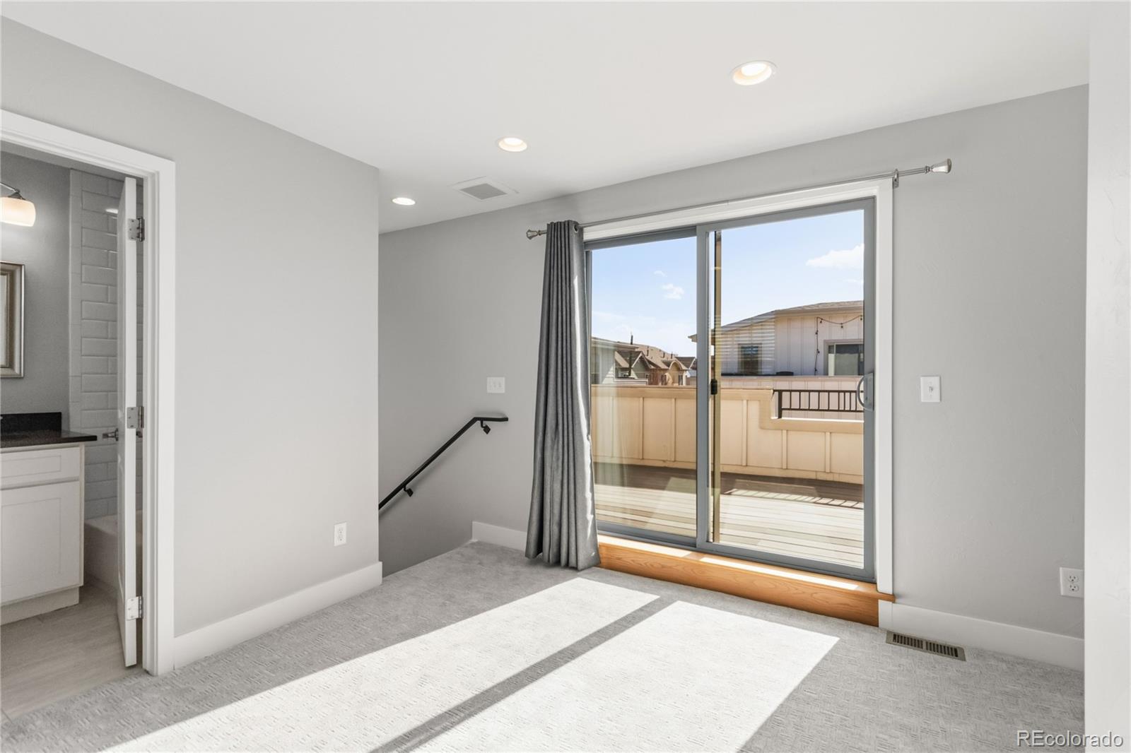 MLS Image #35 for 752 s leyden street,denver, Colorado