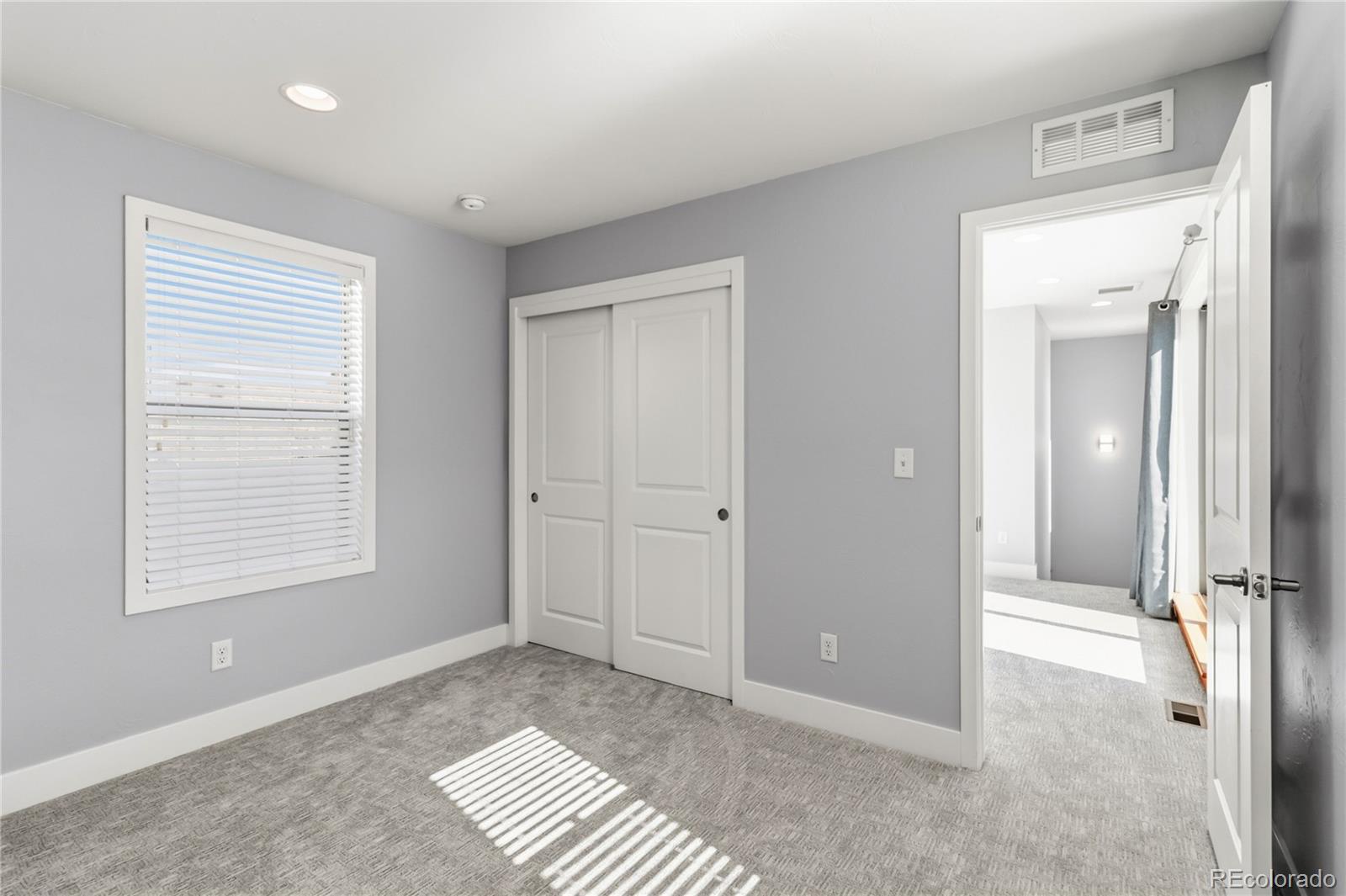 MLS Image #38 for 752 s leyden street,denver, Colorado