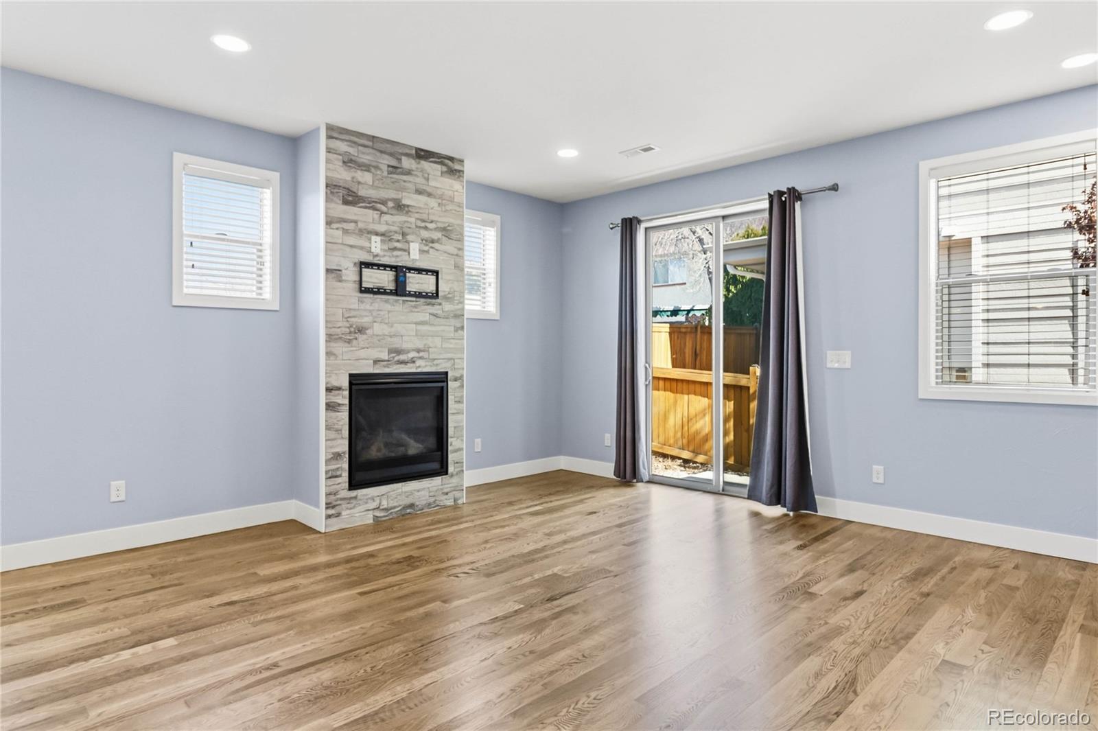 MLS Image #7 for 752 s leyden street,denver, Colorado