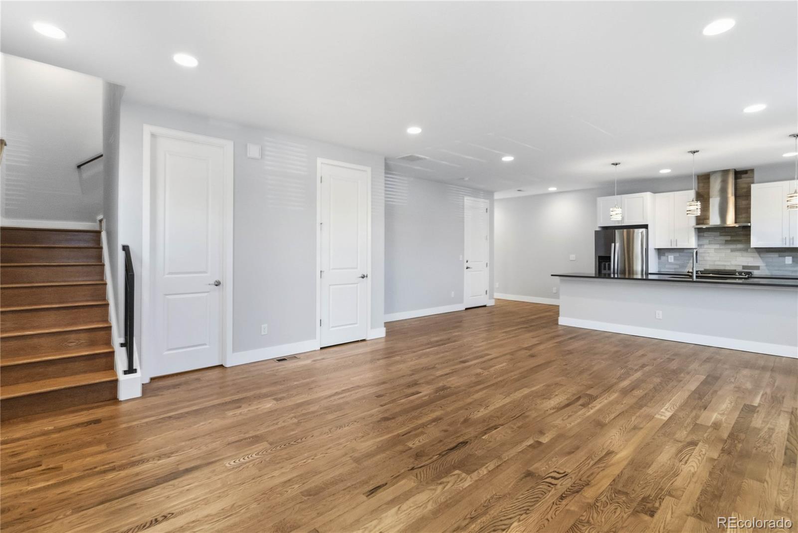 MLS Image #8 for 752 s leyden street,denver, Colorado