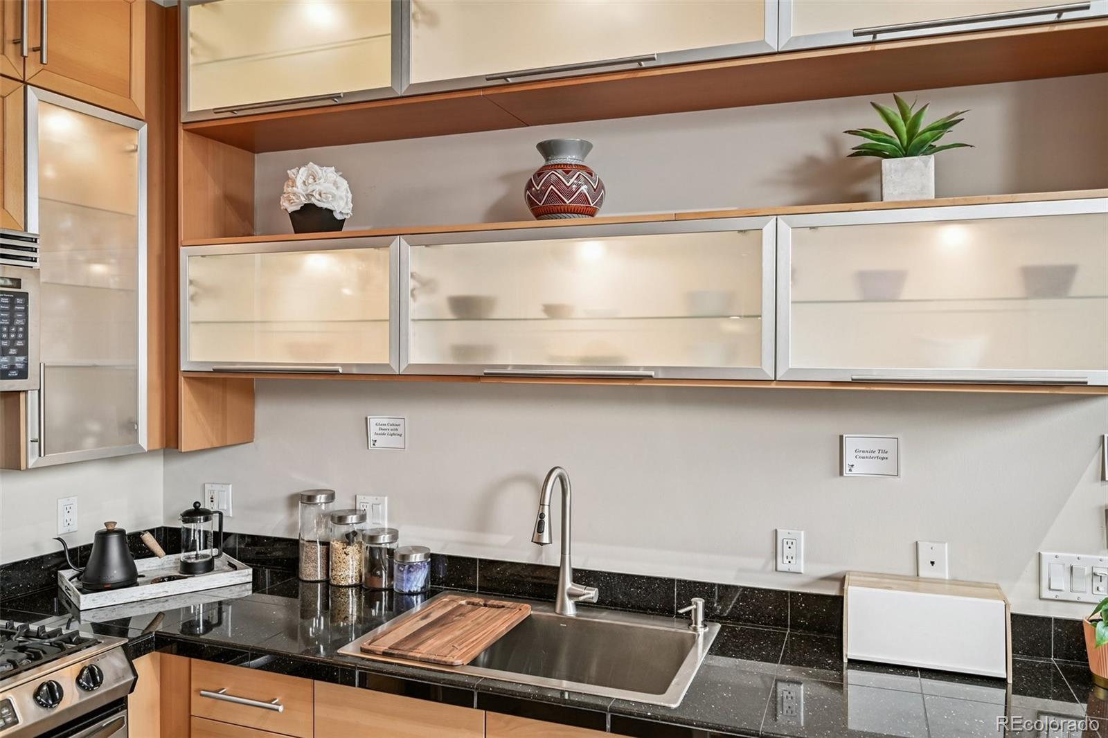 MLS Image #12 for 2501  grove street,denver, Colorado