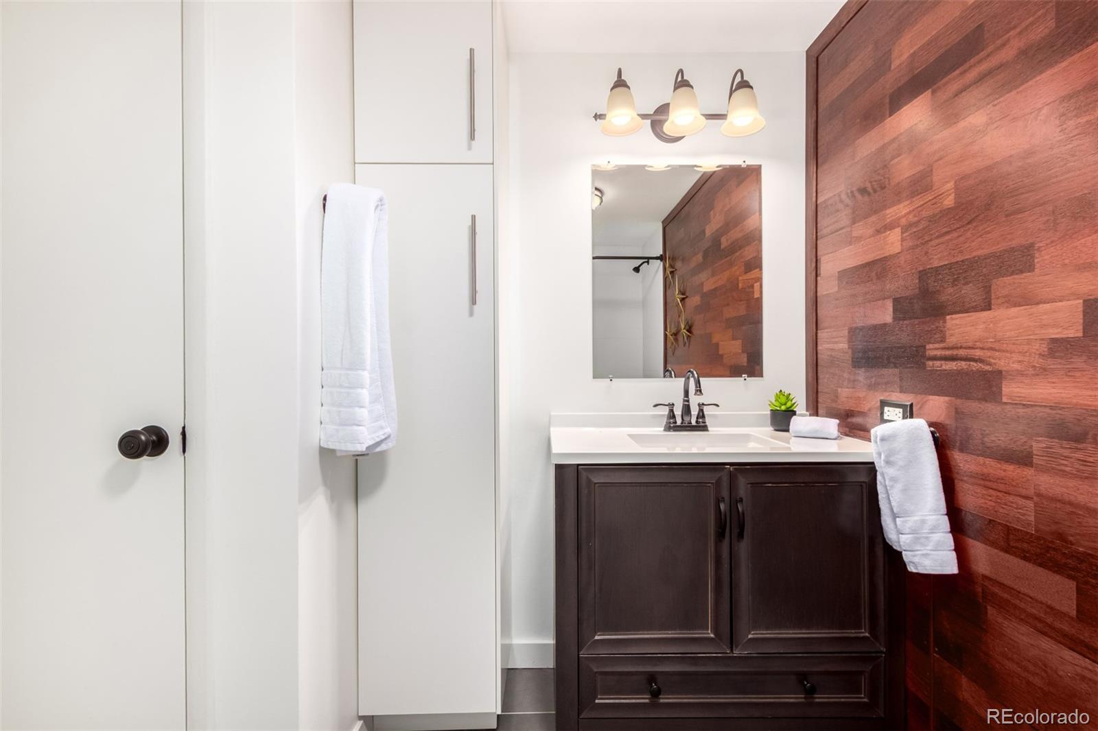 MLS Image #15 for 1260  york street,denver, Colorado
