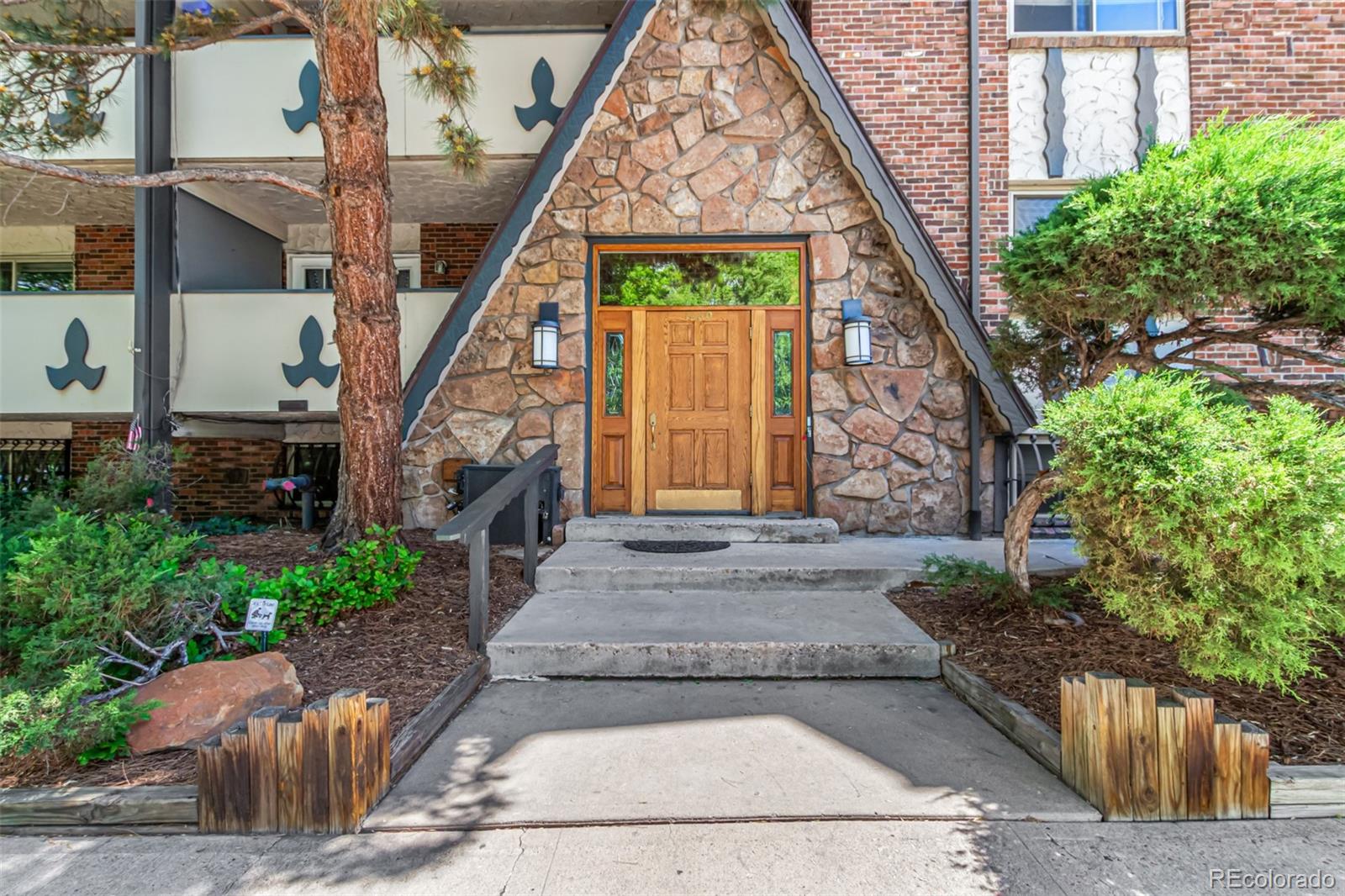 MLS Image #4 for 1260  york street,denver, Colorado