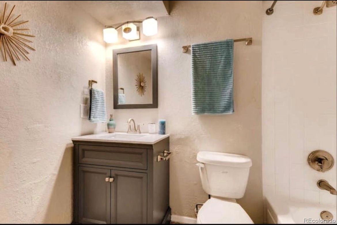 MLS Image #12 for 909 s dawson way,aurora, Colorado
