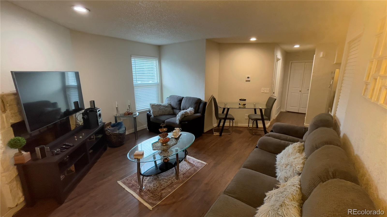MLS Image #3 for 909 s dawson way,aurora, Colorado