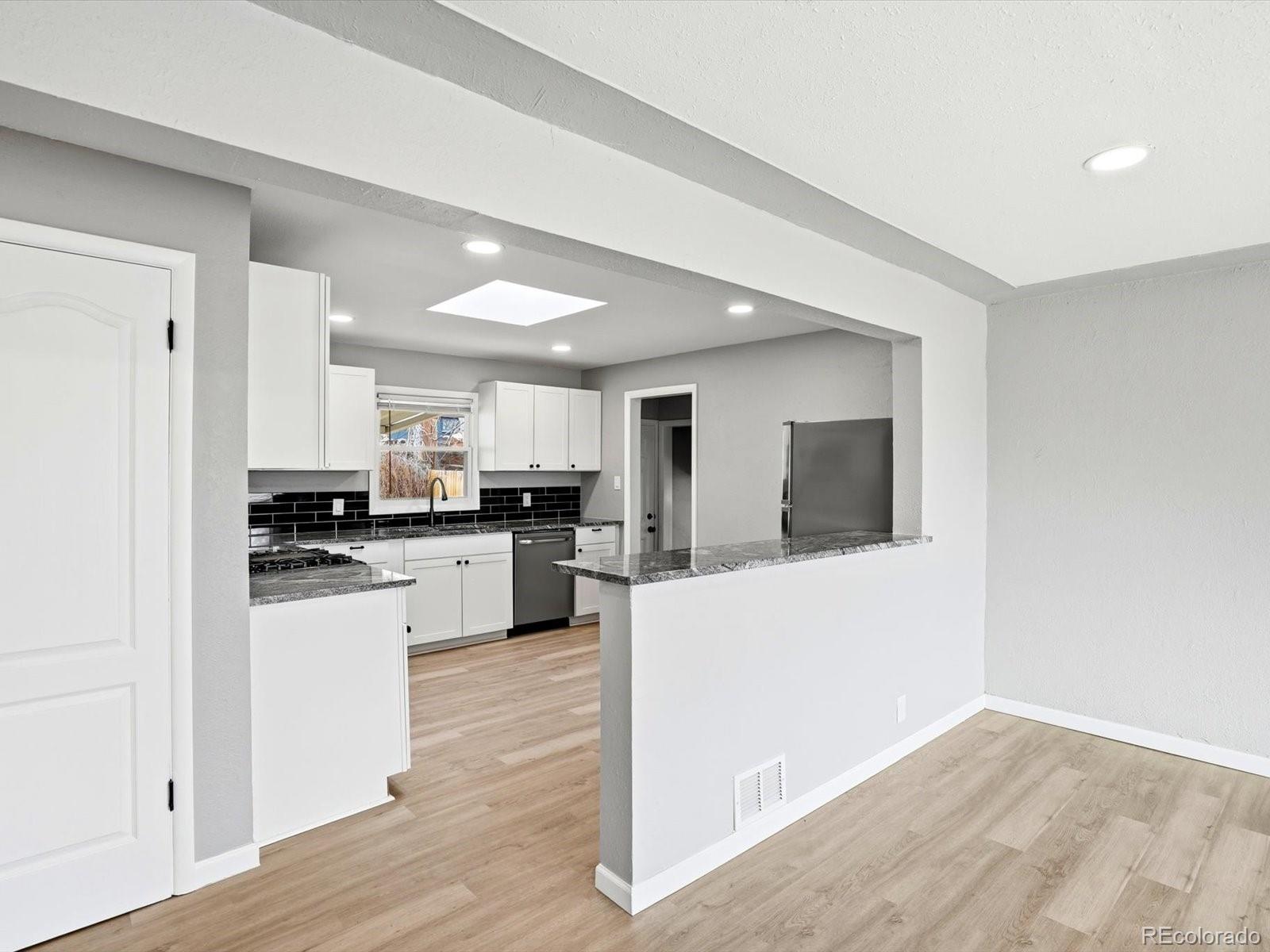MLS Image #10 for 6831  irving street,denver, Colorado