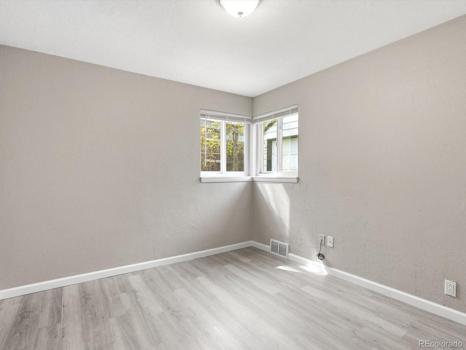 MLS Image #12 for 6831  irving street,denver, Colorado