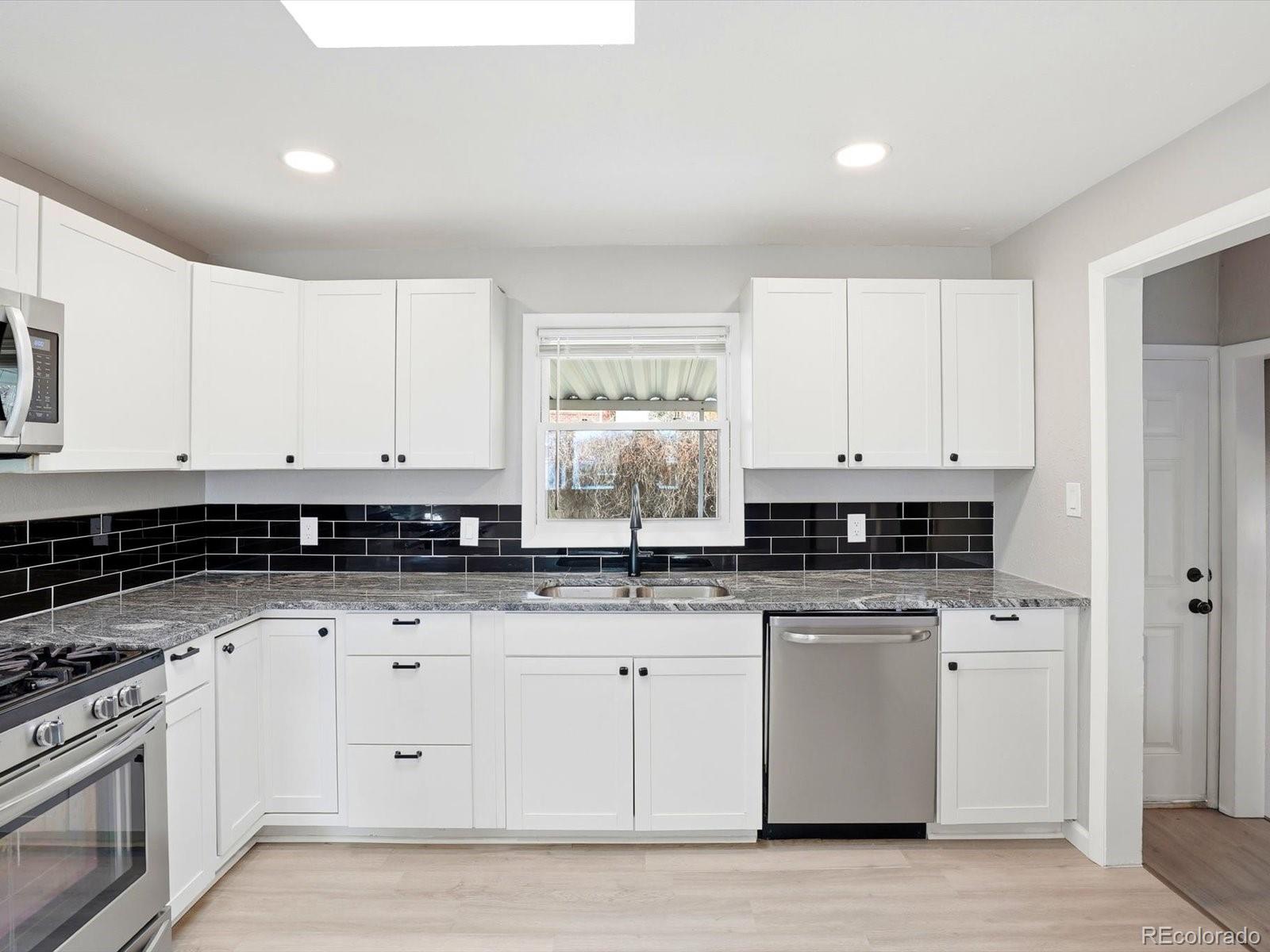 MLS Image #5 for 6831  irving street,denver, Colorado