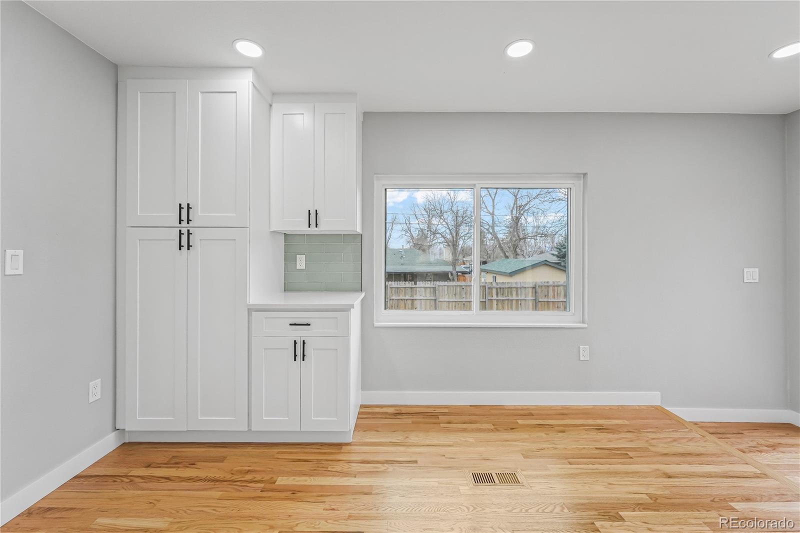 MLS Image #11 for 7194 w 68th avenue,arvada, Colorado