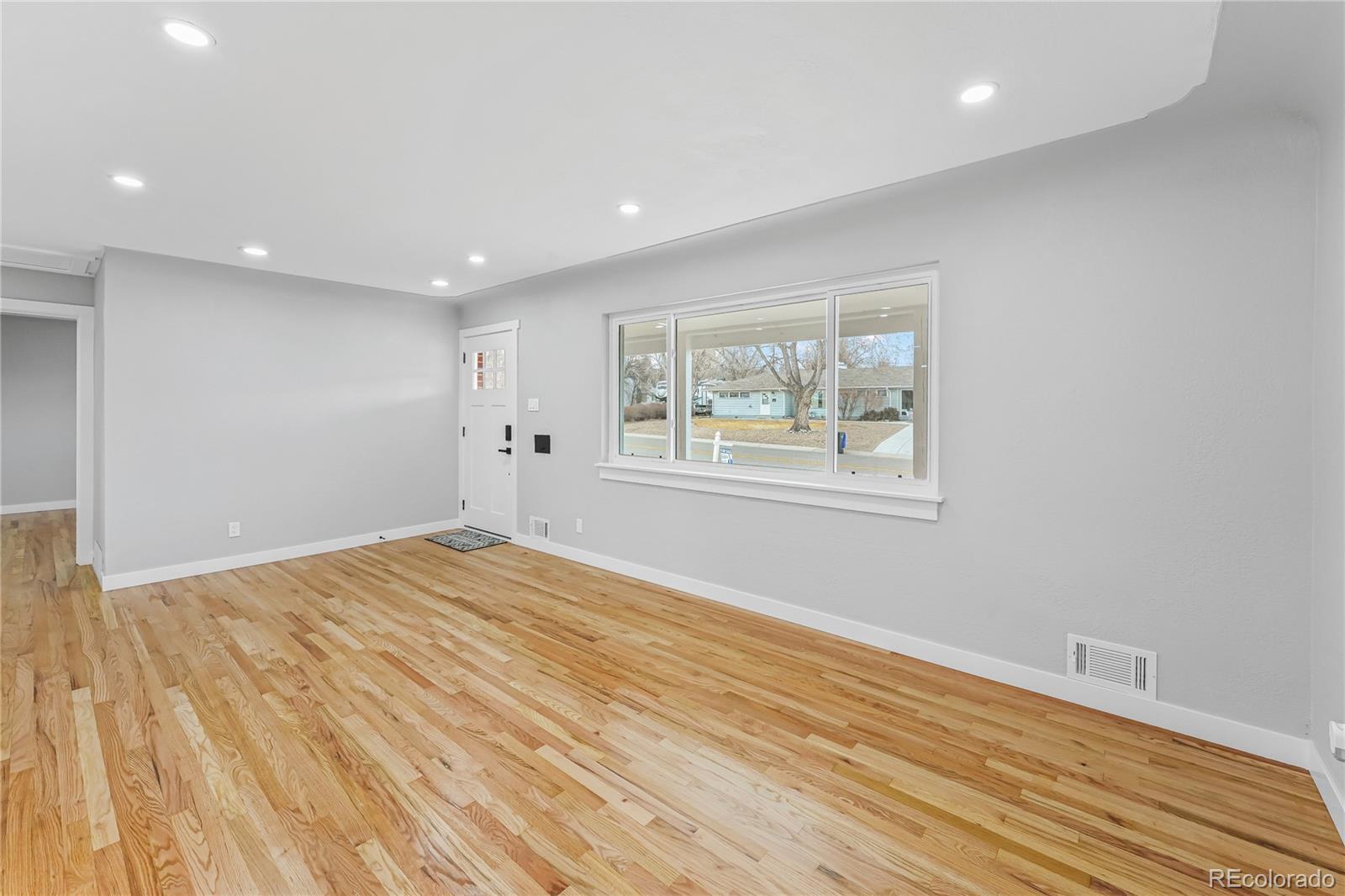 MLS Image #5 for 7194 w 68th avenue,arvada, Colorado