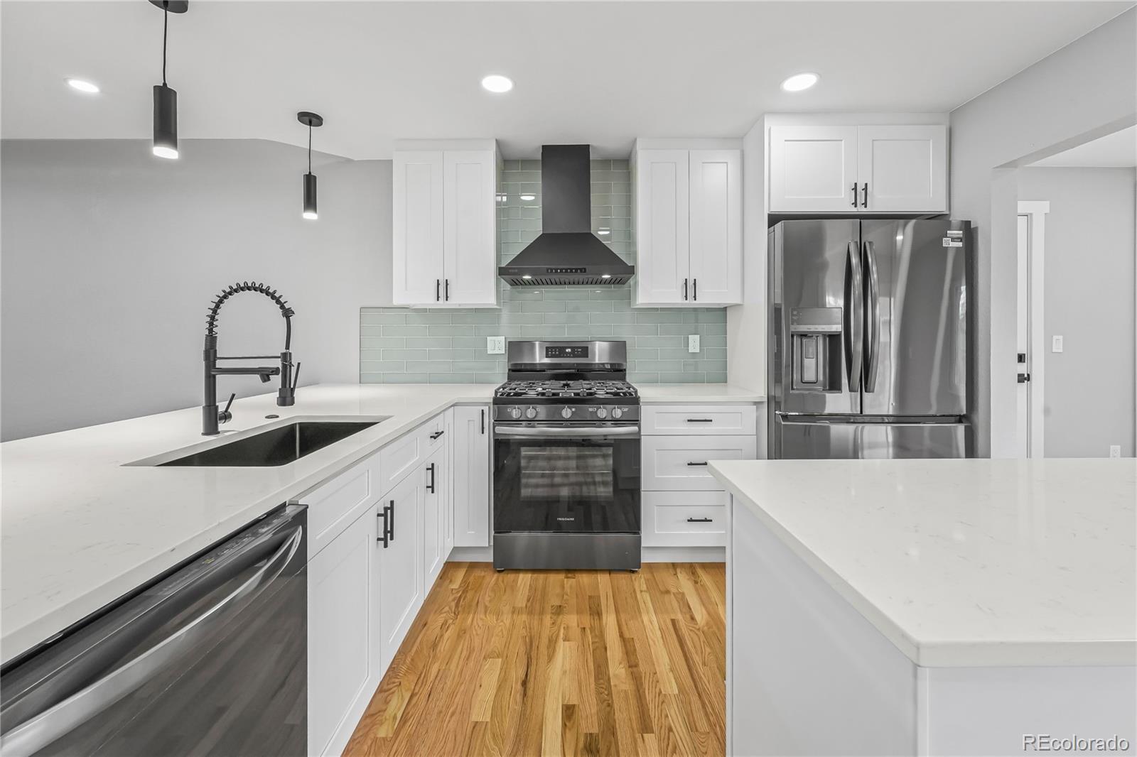 MLS Image #8 for 7194 w 68th avenue,arvada, Colorado