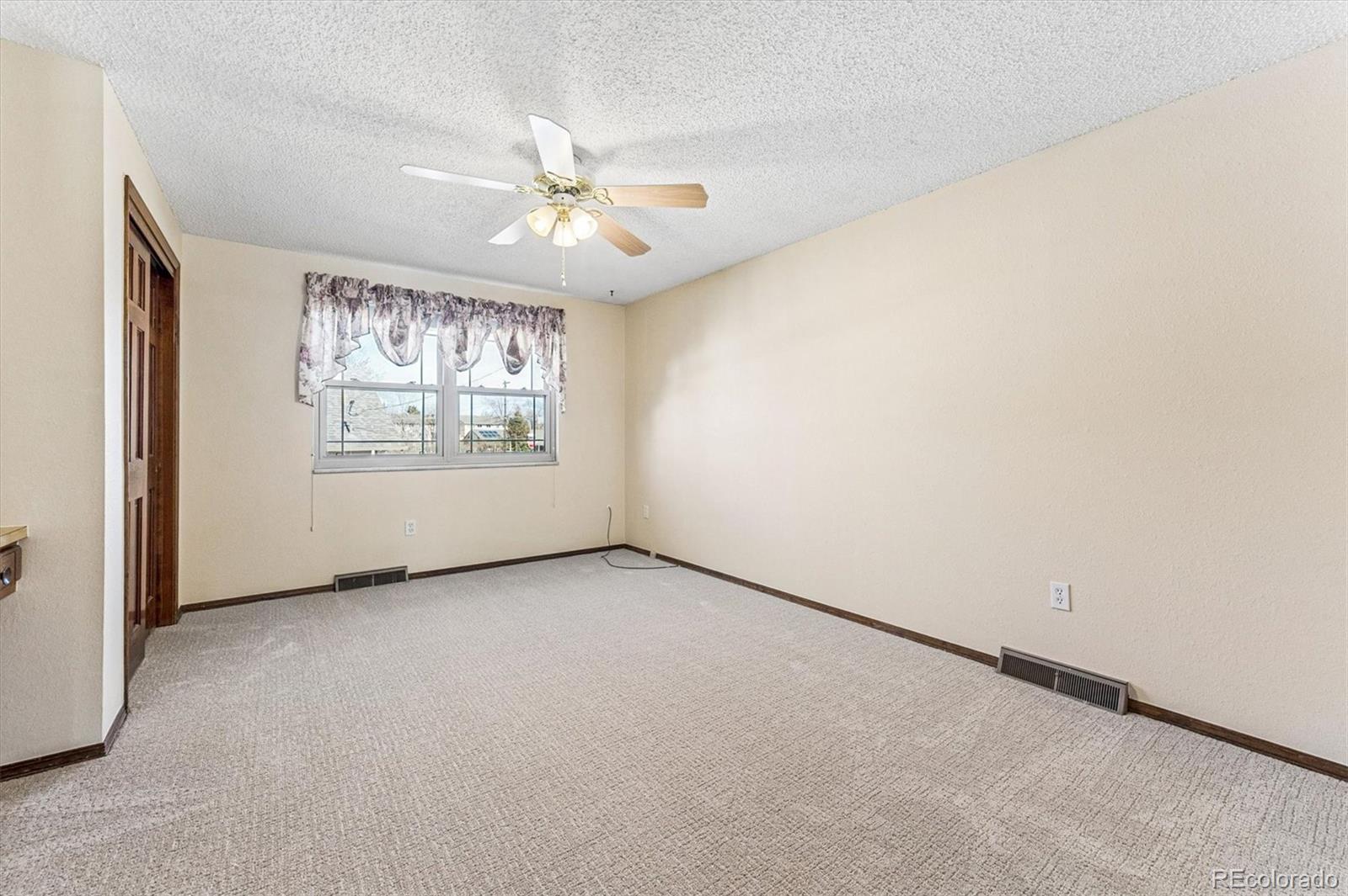 MLS Image #11 for 6505 w 34th avenue,wheat ridge, Colorado