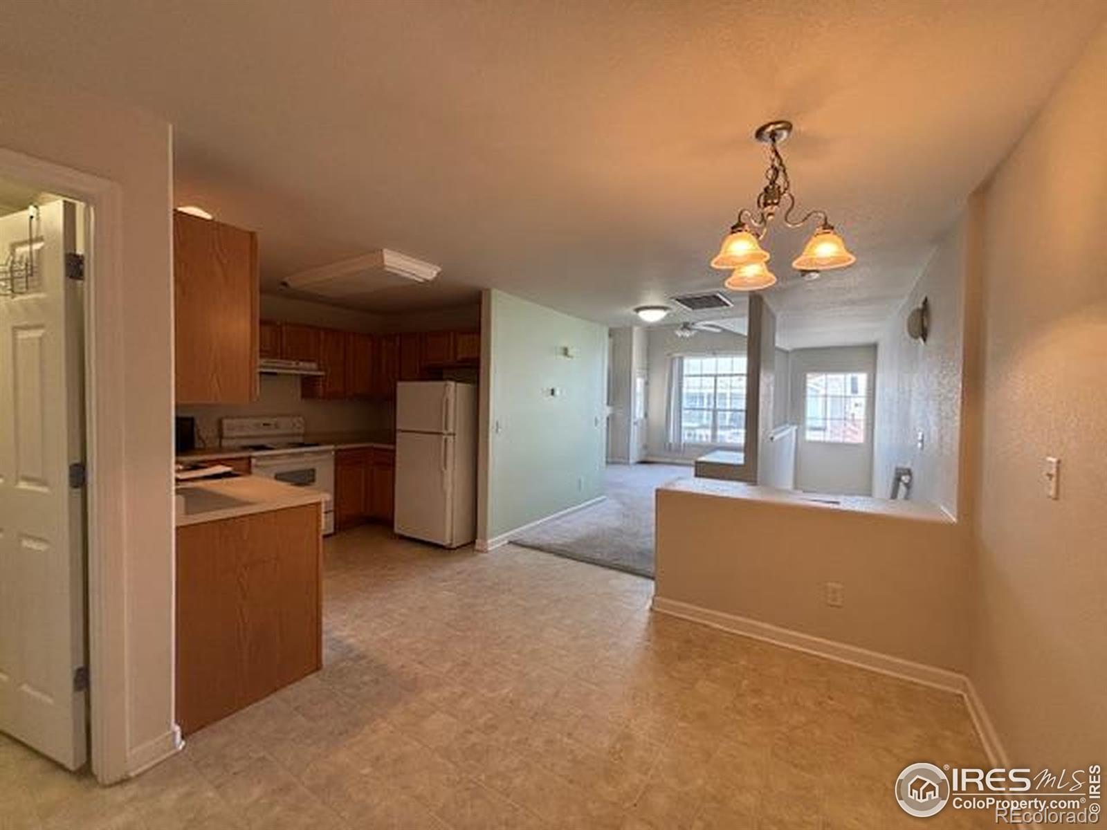 MLS Image #4 for 3660  ponderosa court 7,evans, Colorado
