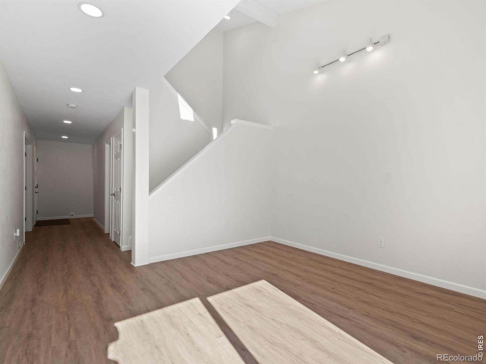 MLS Image #13 for 4258  corriente place,boulder, Colorado