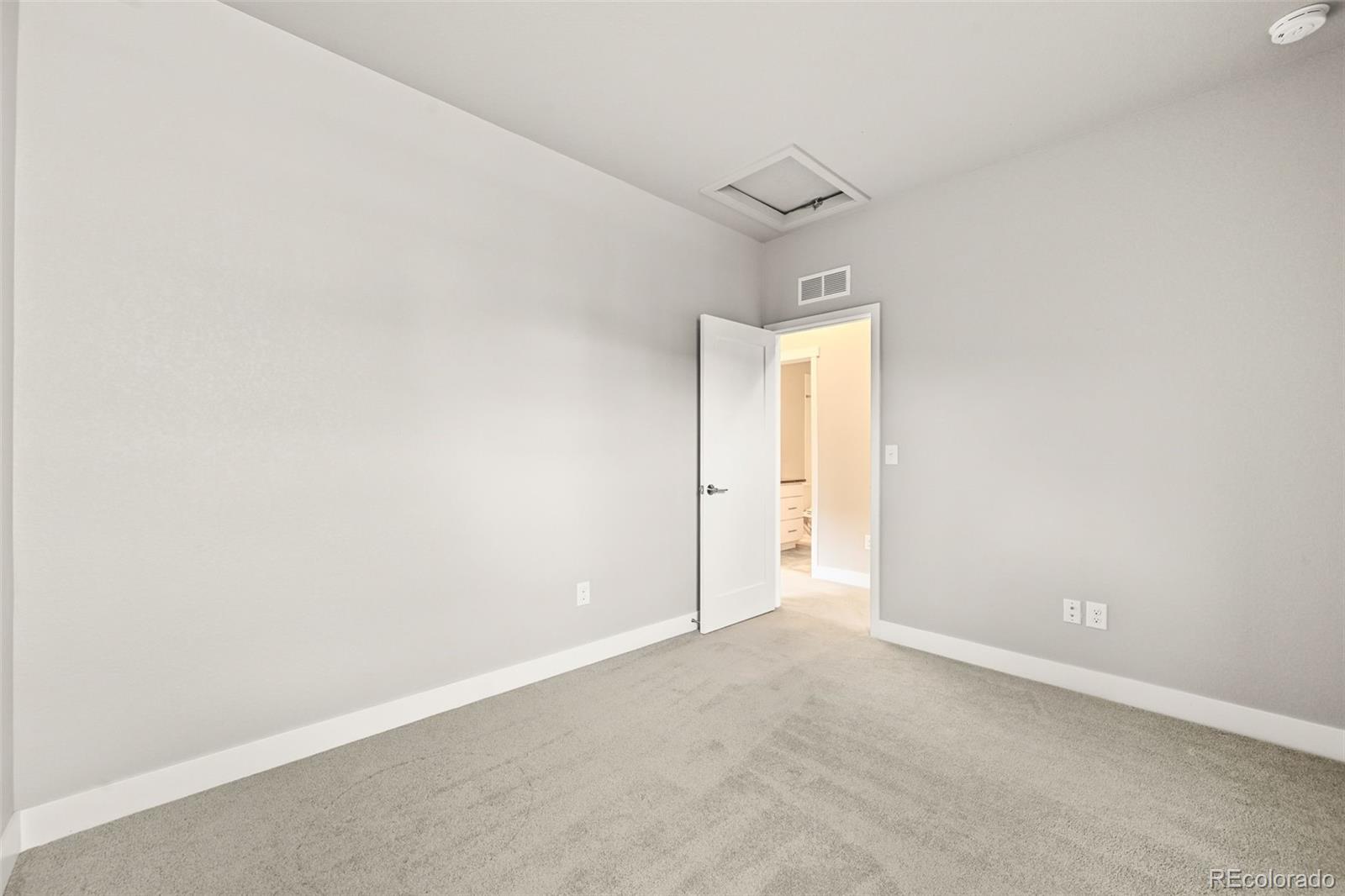 MLS Image #37 for 2880 w 69th avenue,denver, Colorado