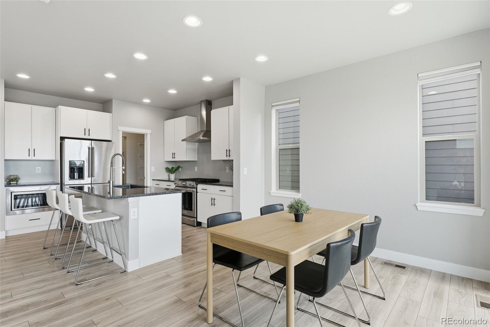 MLS Image #5 for 2880 w 69th avenue,denver, Colorado