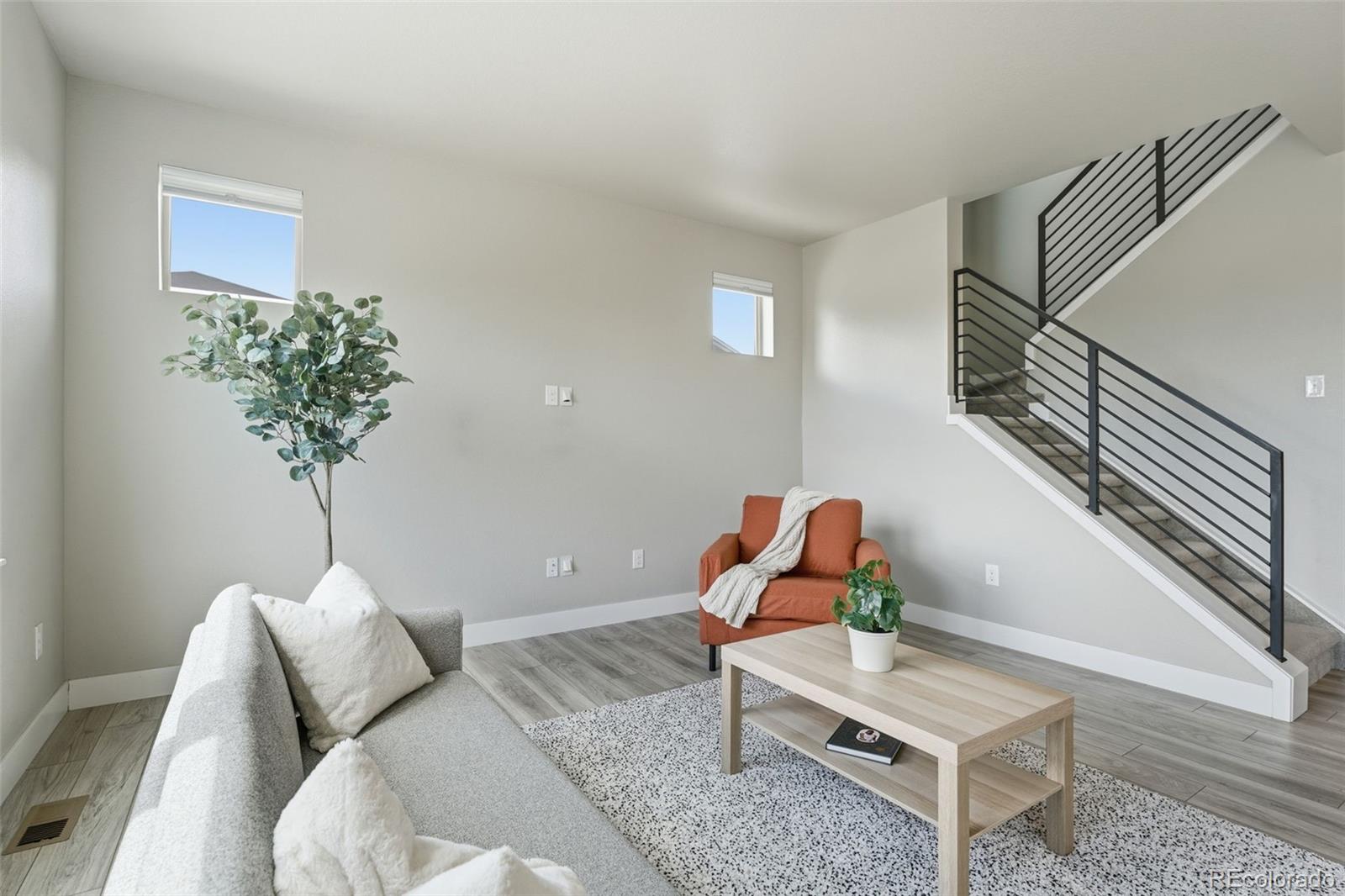 MLS Image #7 for 2880 w 69th avenue,denver, Colorado