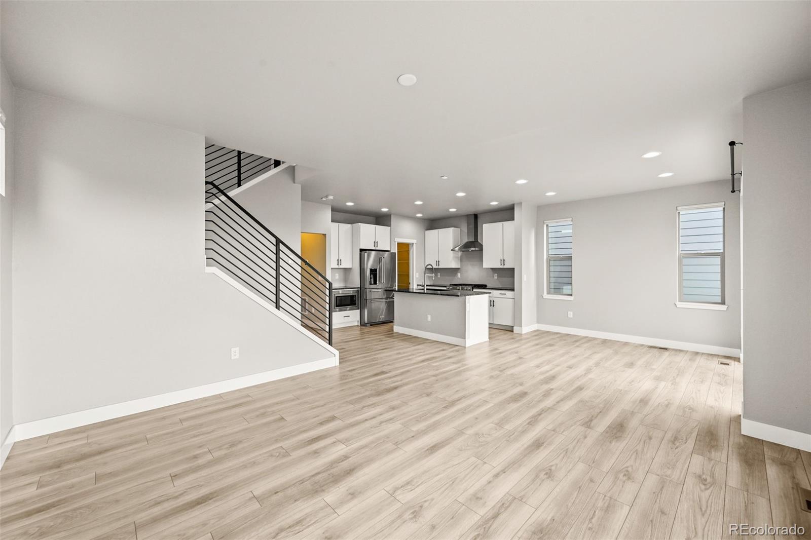 MLS Image #8 for 2880 w 69th avenue,denver, Colorado