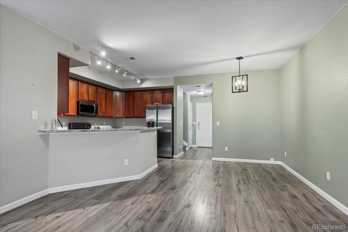 MLS Image #10 for 10449  paris street 203,commerce city, Colorado