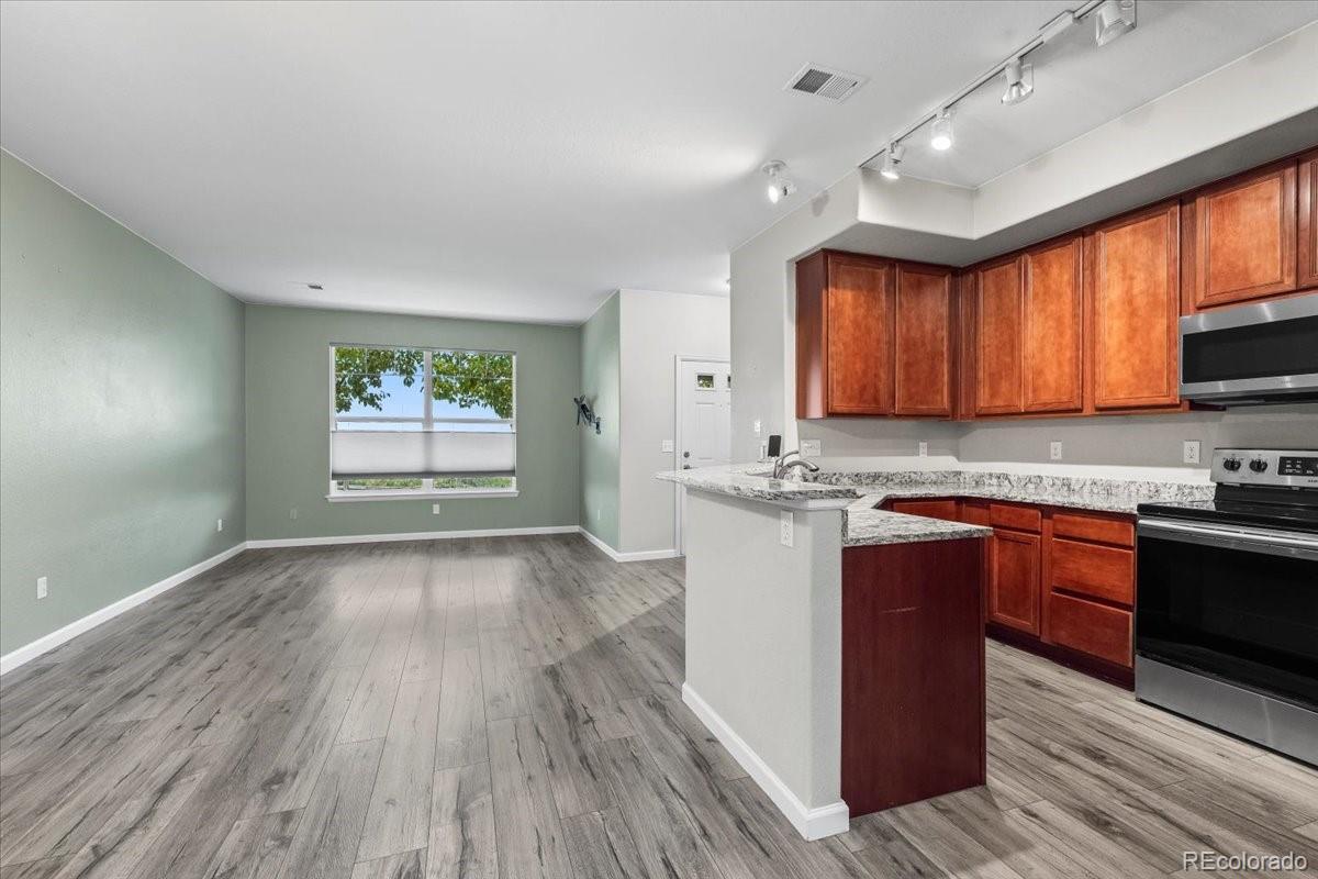MLS Image #12 for 10449  paris street 203,commerce city, Colorado