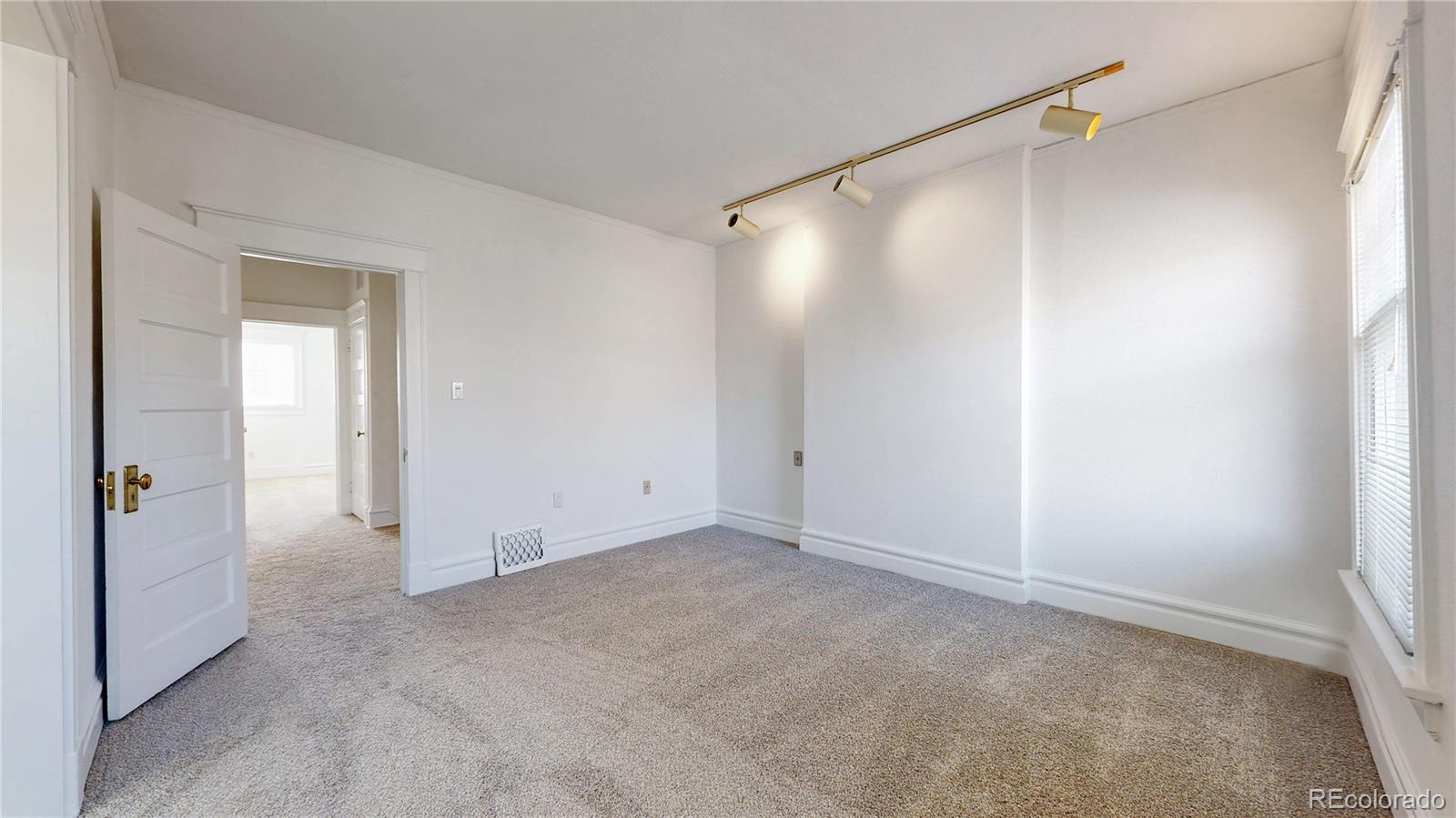 MLS Image #20 for 1266 n pearl street,denver, Colorado
