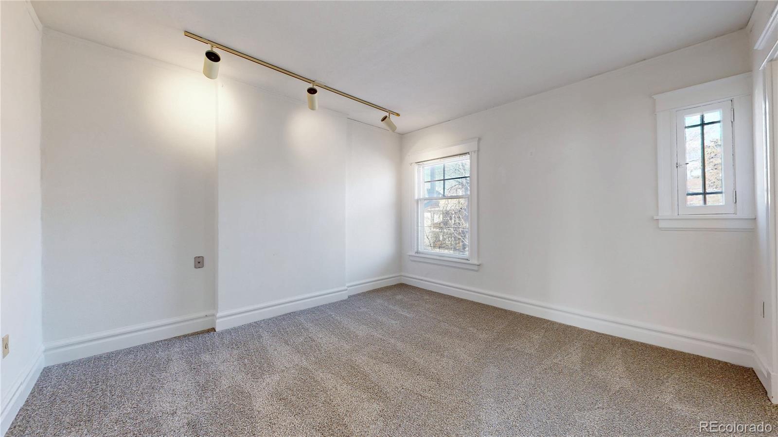 MLS Image #21 for 1266 n pearl street,denver, Colorado