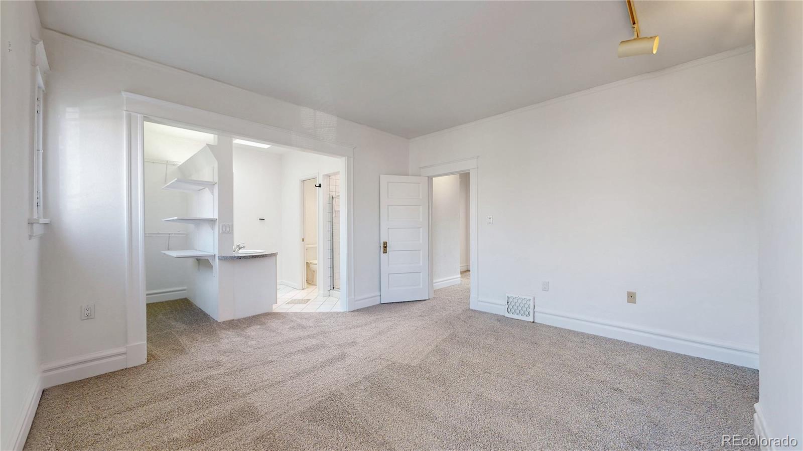 MLS Image #22 for 1266 n pearl street,denver, Colorado