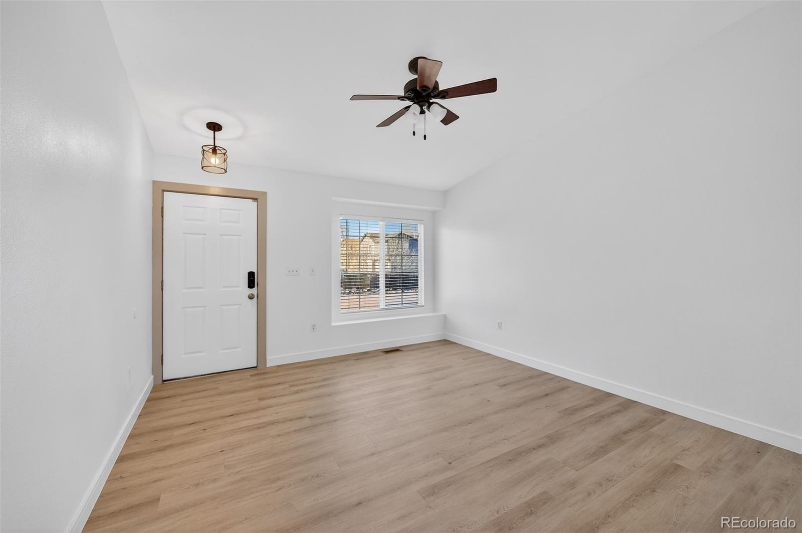 MLS Image #2 for 5238 s jericho way,centennial, Colorado