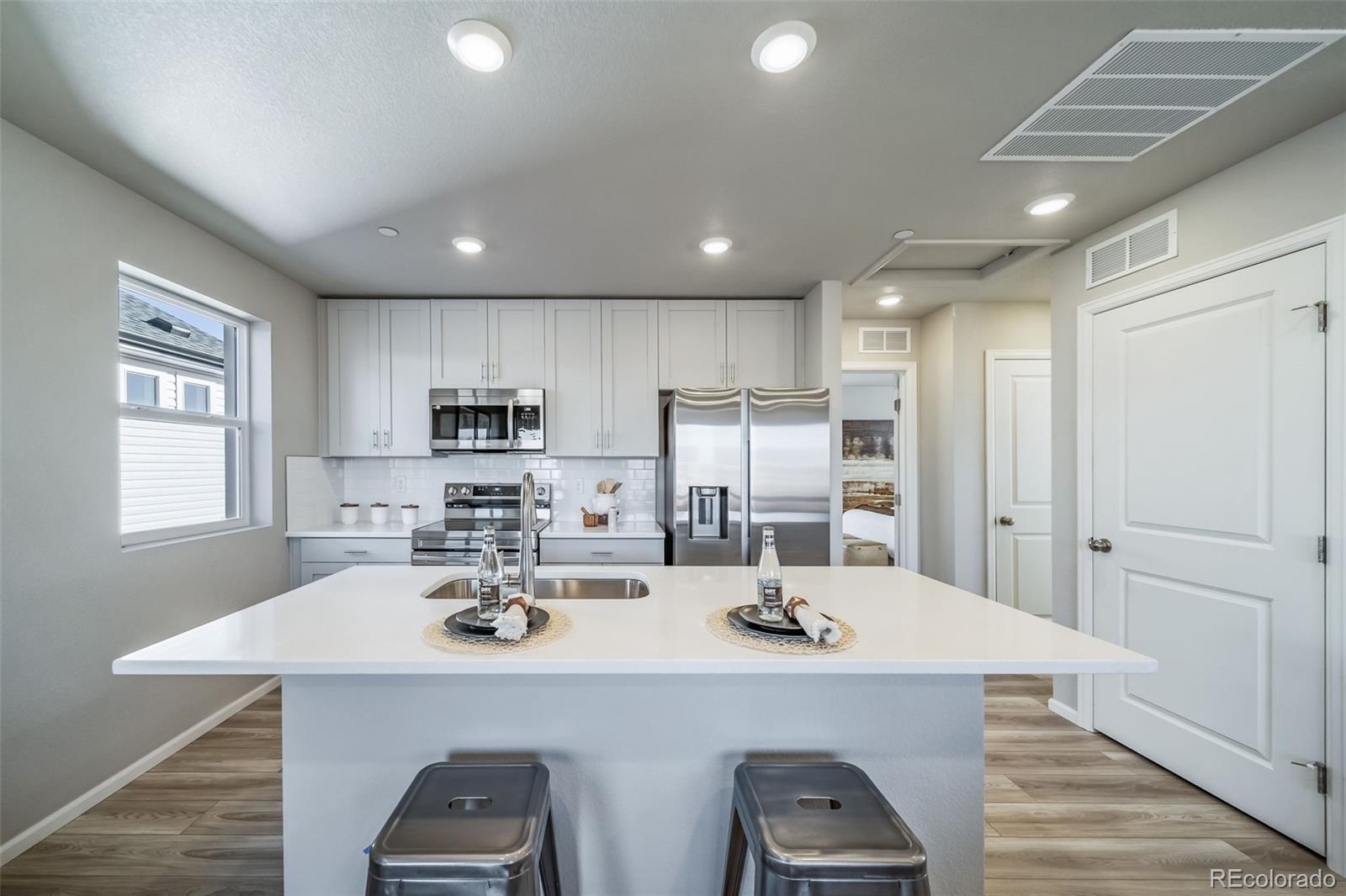 MLS Image #1 for 46511  gold prairie drive,bennett, Colorado