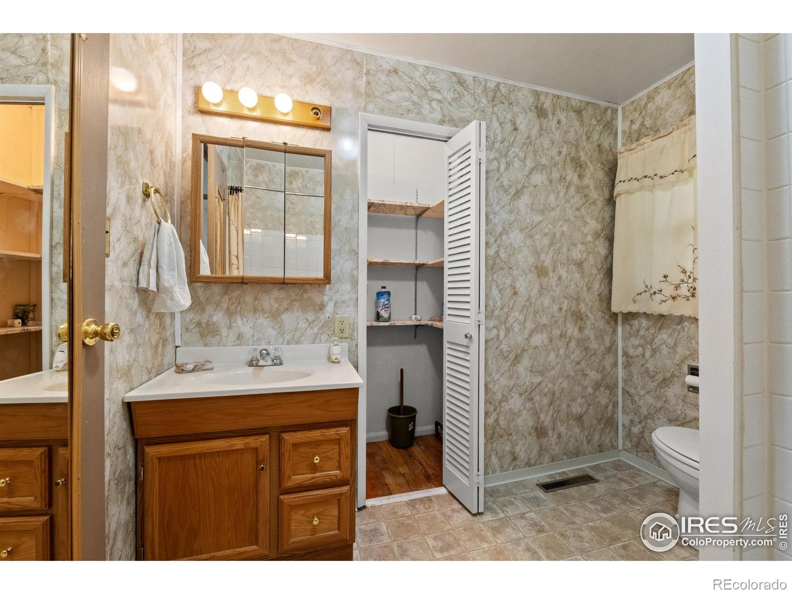 MLS Image #14 for 1023  edmunds street,brush, Colorado