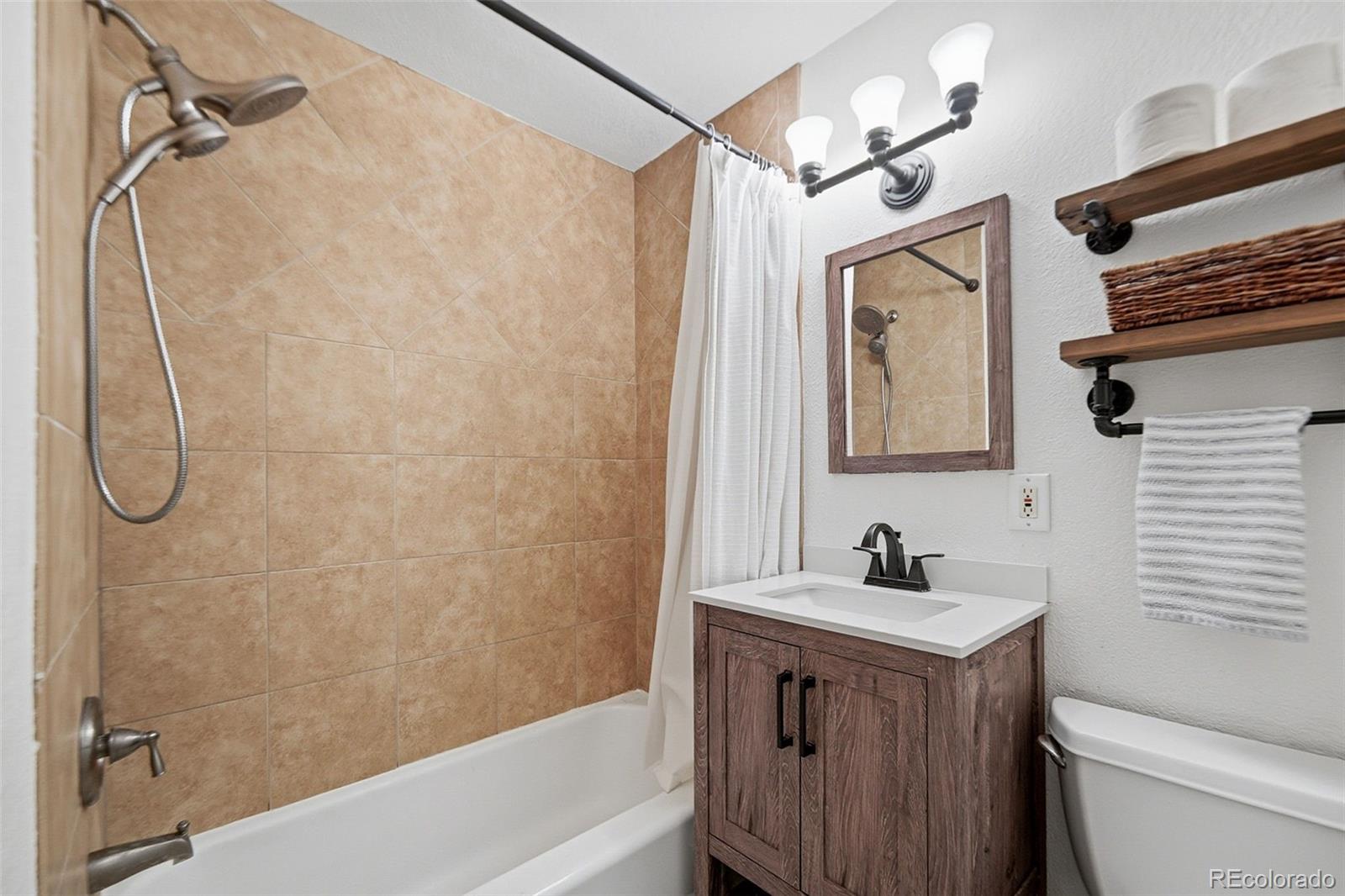 MLS Image #19 for 6034 s steele street,centennial, Colorado