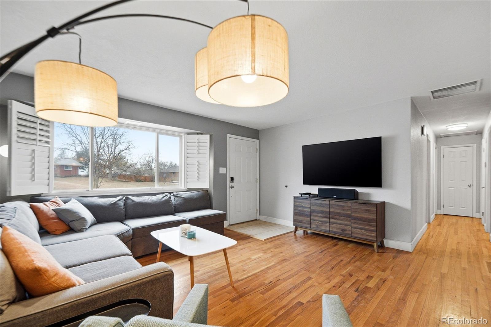 MLS Image #4 for 6034 s steele street,centennial, Colorado