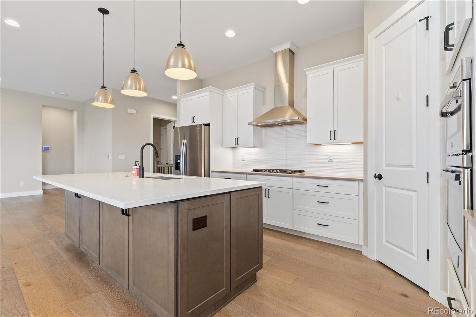 MLS Image #3 for 687  easton court,castle rock, Colorado