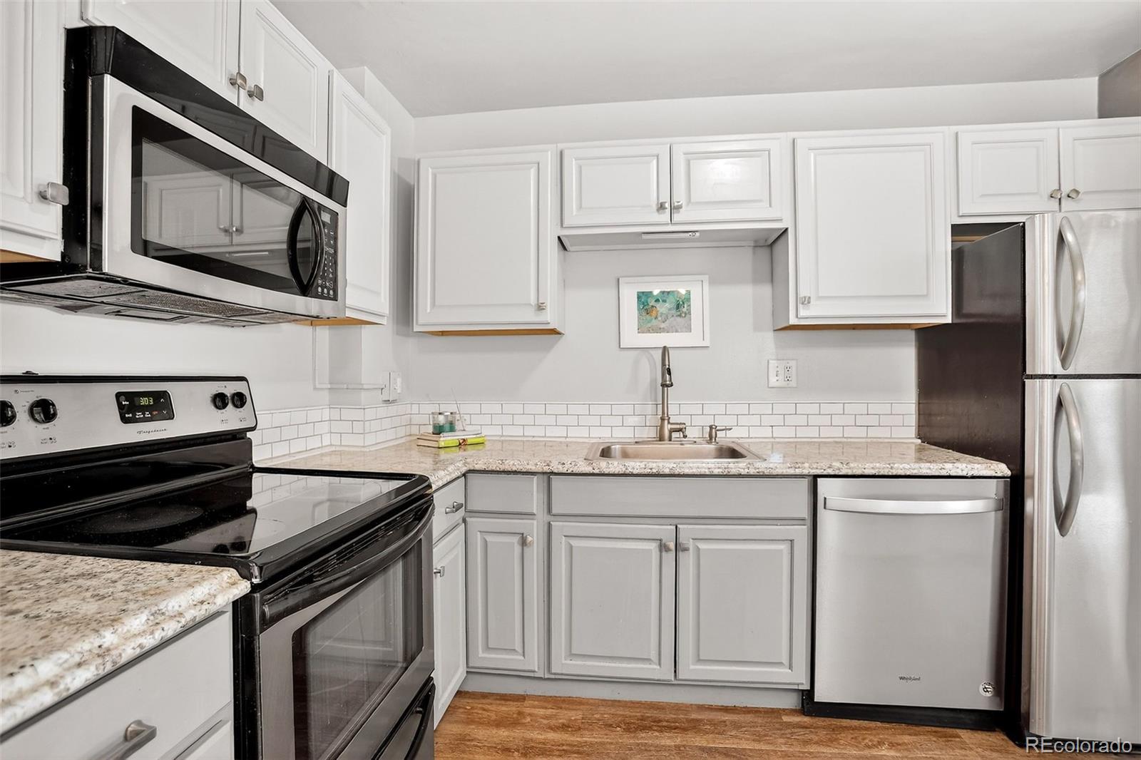 MLS Image #12 for 1111 n ash street,denver, Colorado