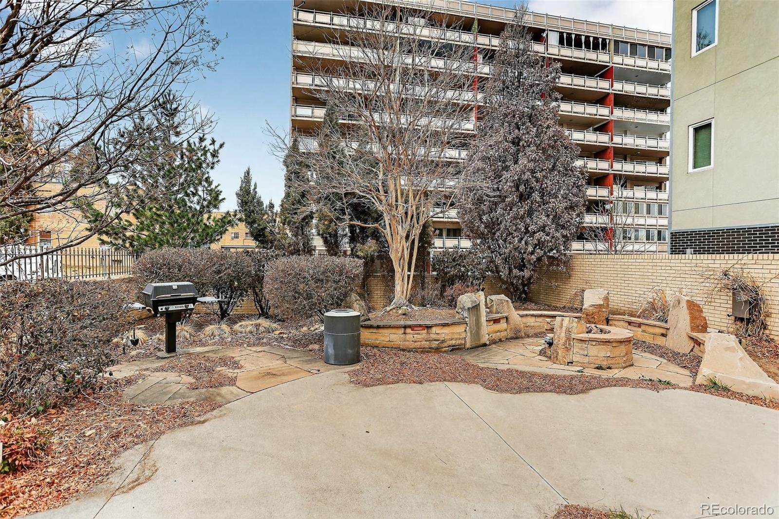MLS Image #6 for 1111 n ash street,denver, Colorado