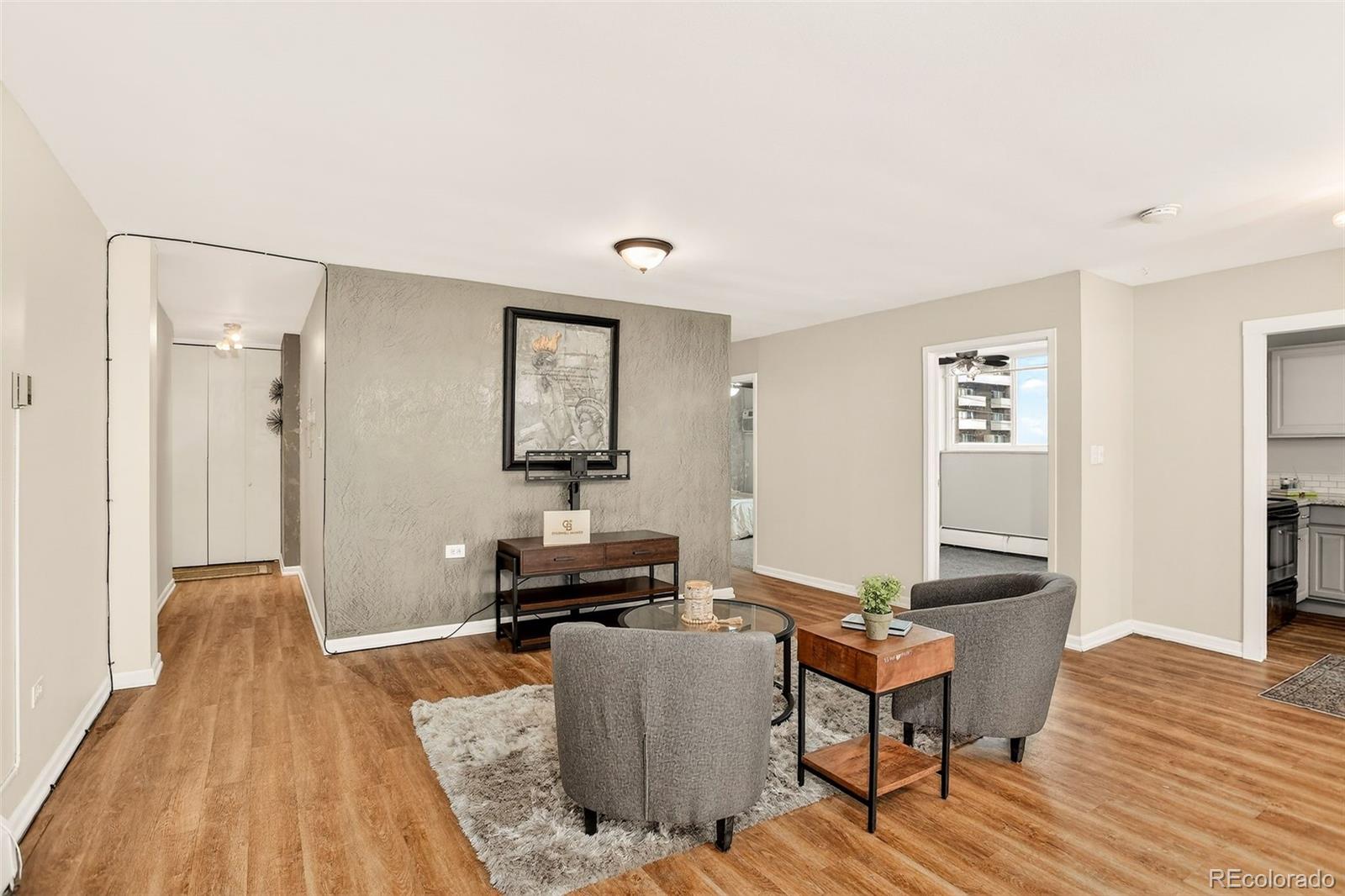 MLS Image #9 for 1111 n ash street,denver, Colorado