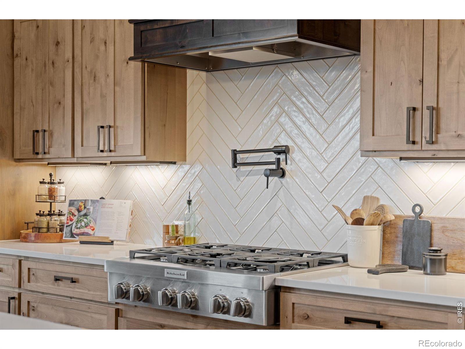 MLS Image #12 for 2734  southwind road,berthoud, Colorado