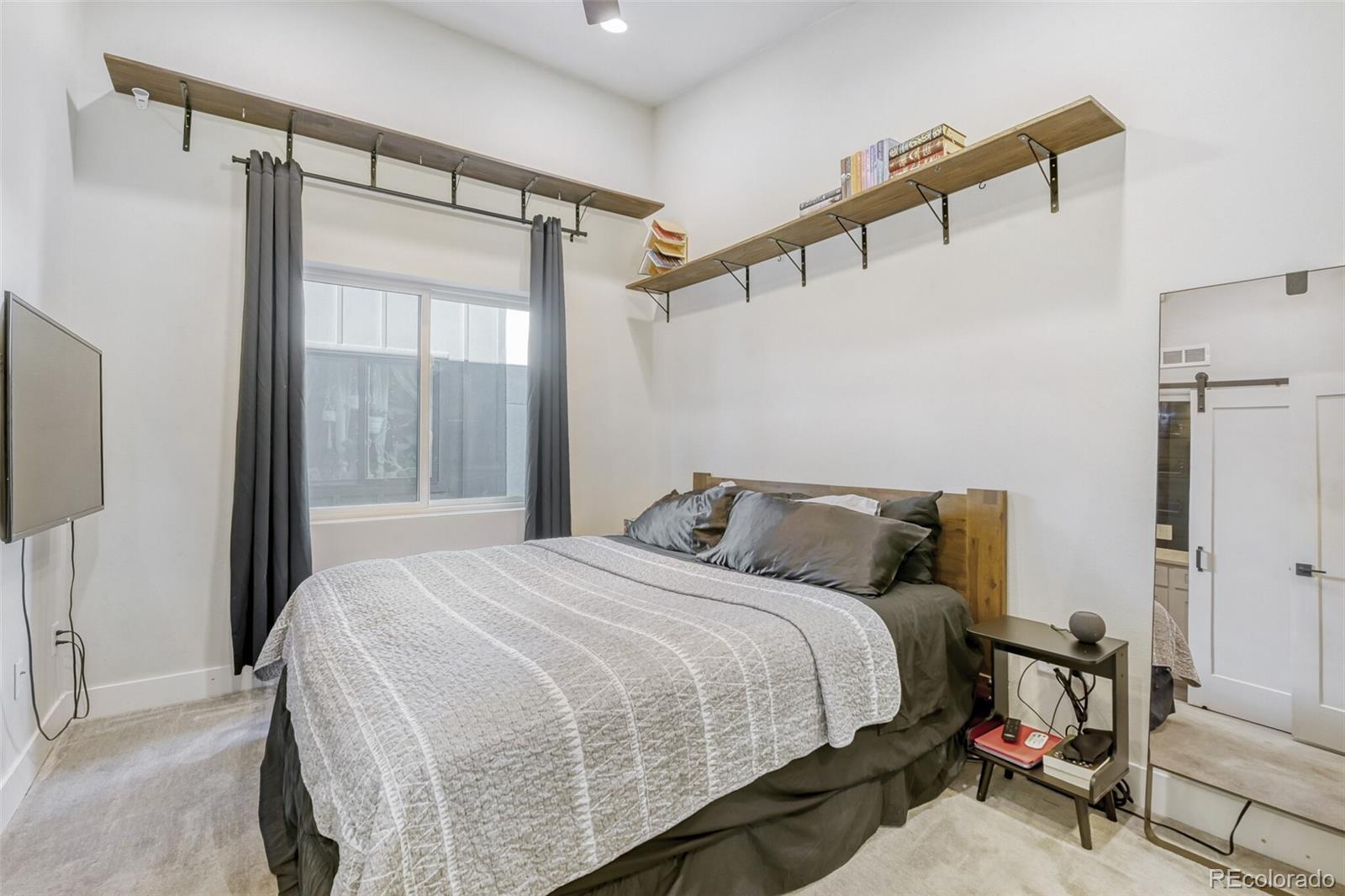 MLS Image #10 for 2478 s delaware street,denver, Colorado