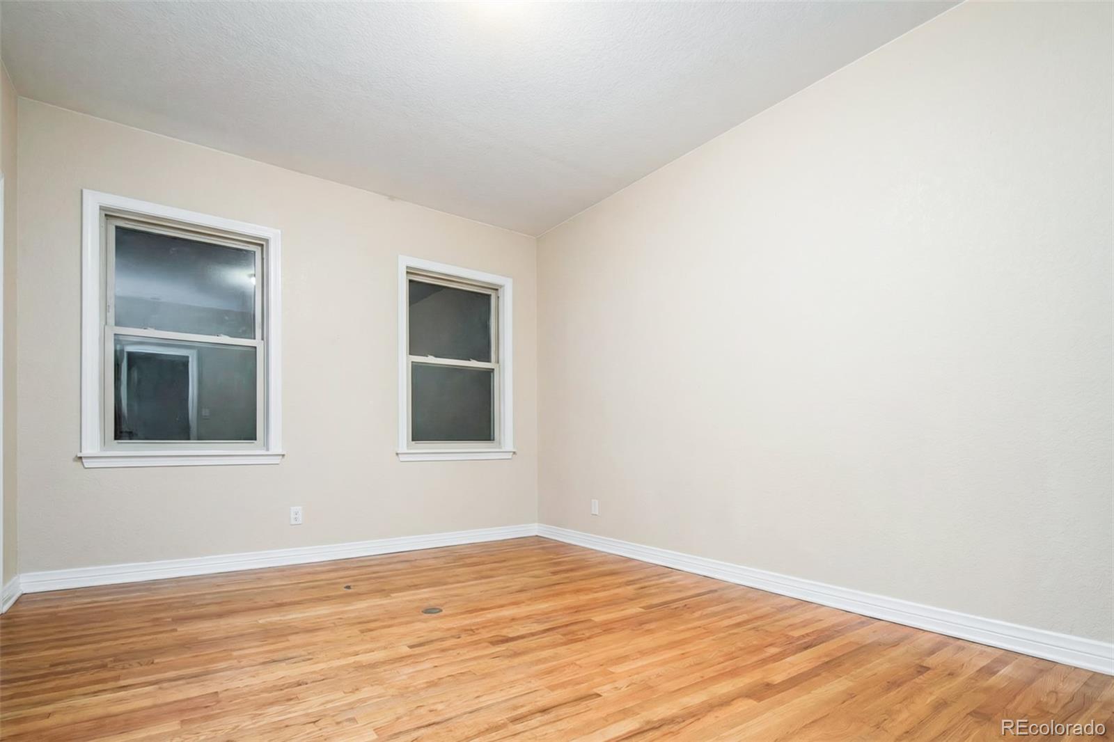 MLS Image #10 for 2245 s high street,denver, Colorado