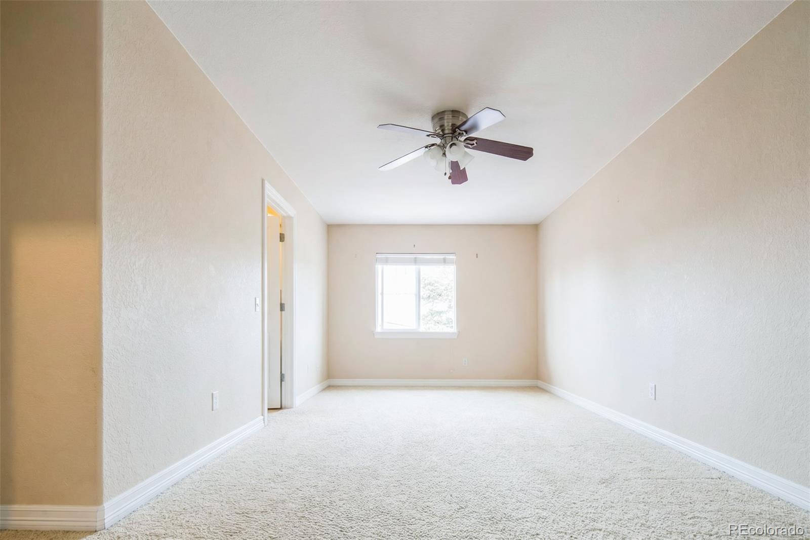 MLS Image #12 for 2245 s high street,denver, Colorado