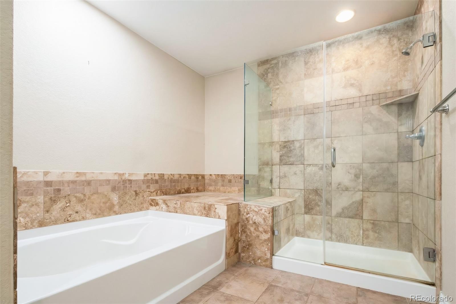 MLS Image #17 for 2245 s high street,denver, Colorado