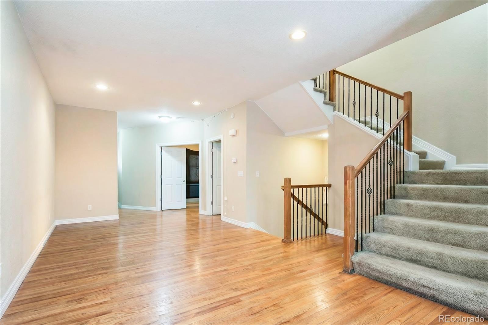 MLS Image #5 for 2245 s high street,denver, Colorado