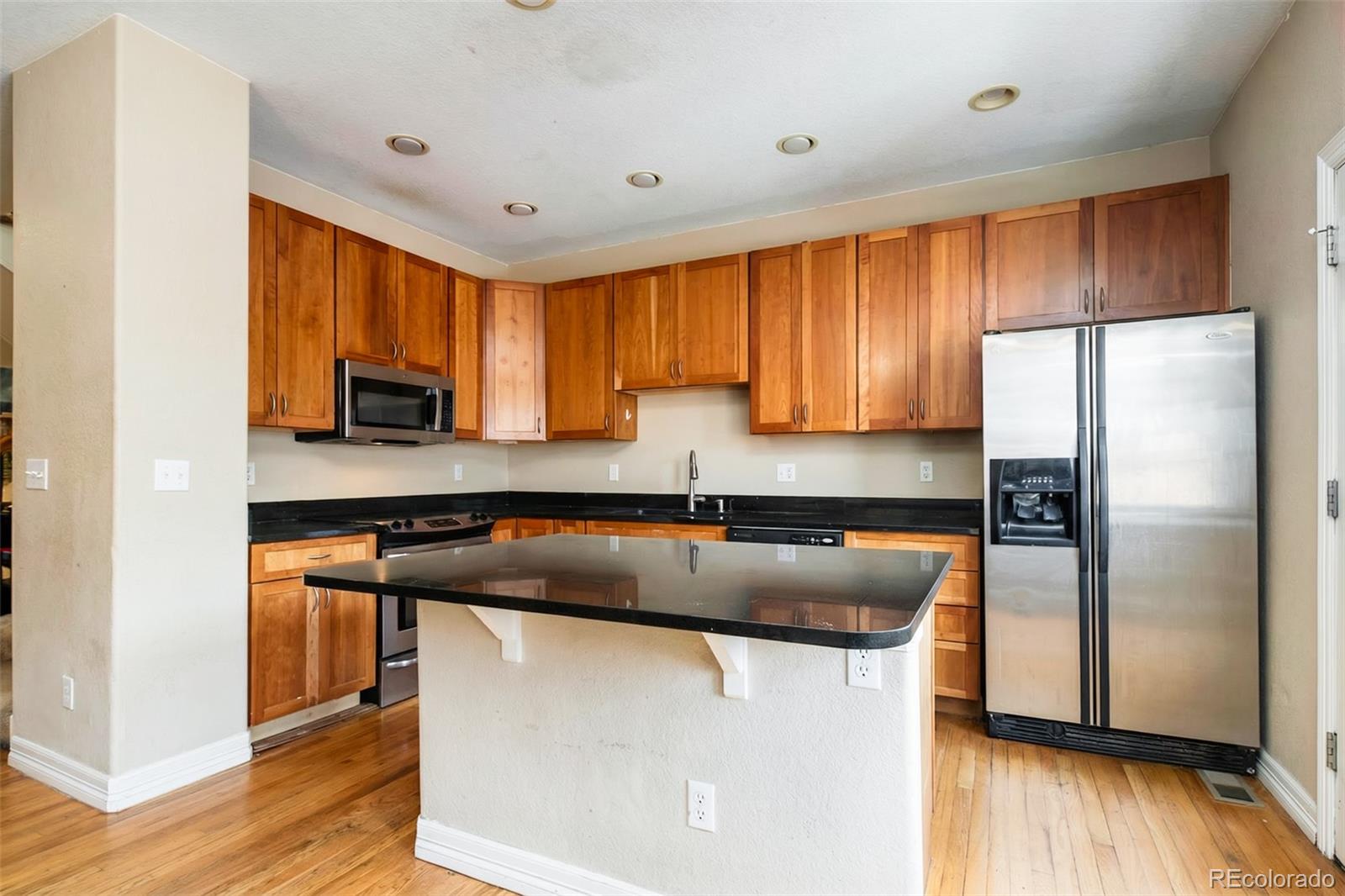 MLS Image #9 for 2245 s high street,denver, Colorado